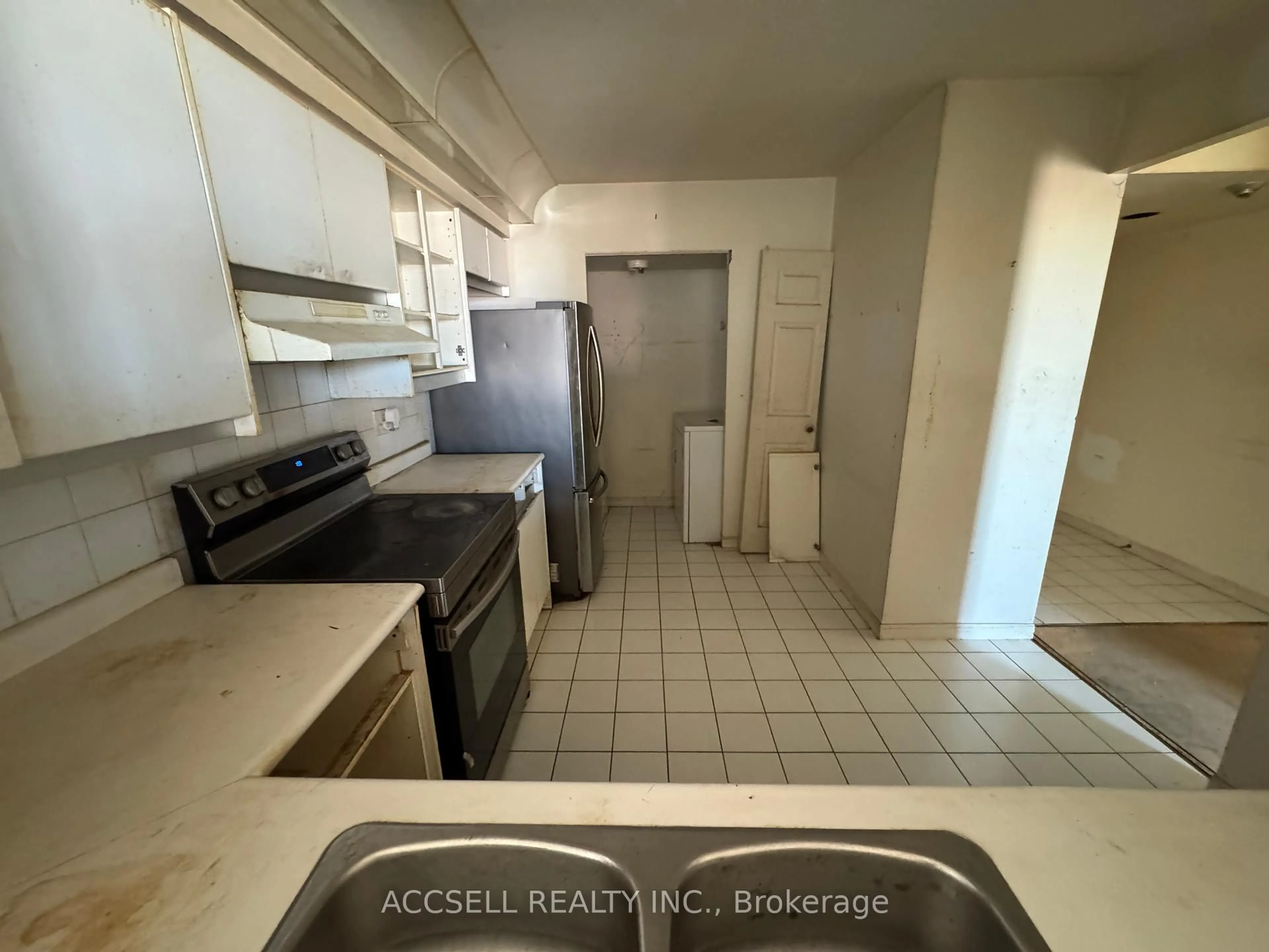 Unknown for 120 Promenade Circ #1206, Vaughan Ontario L4J 7W9