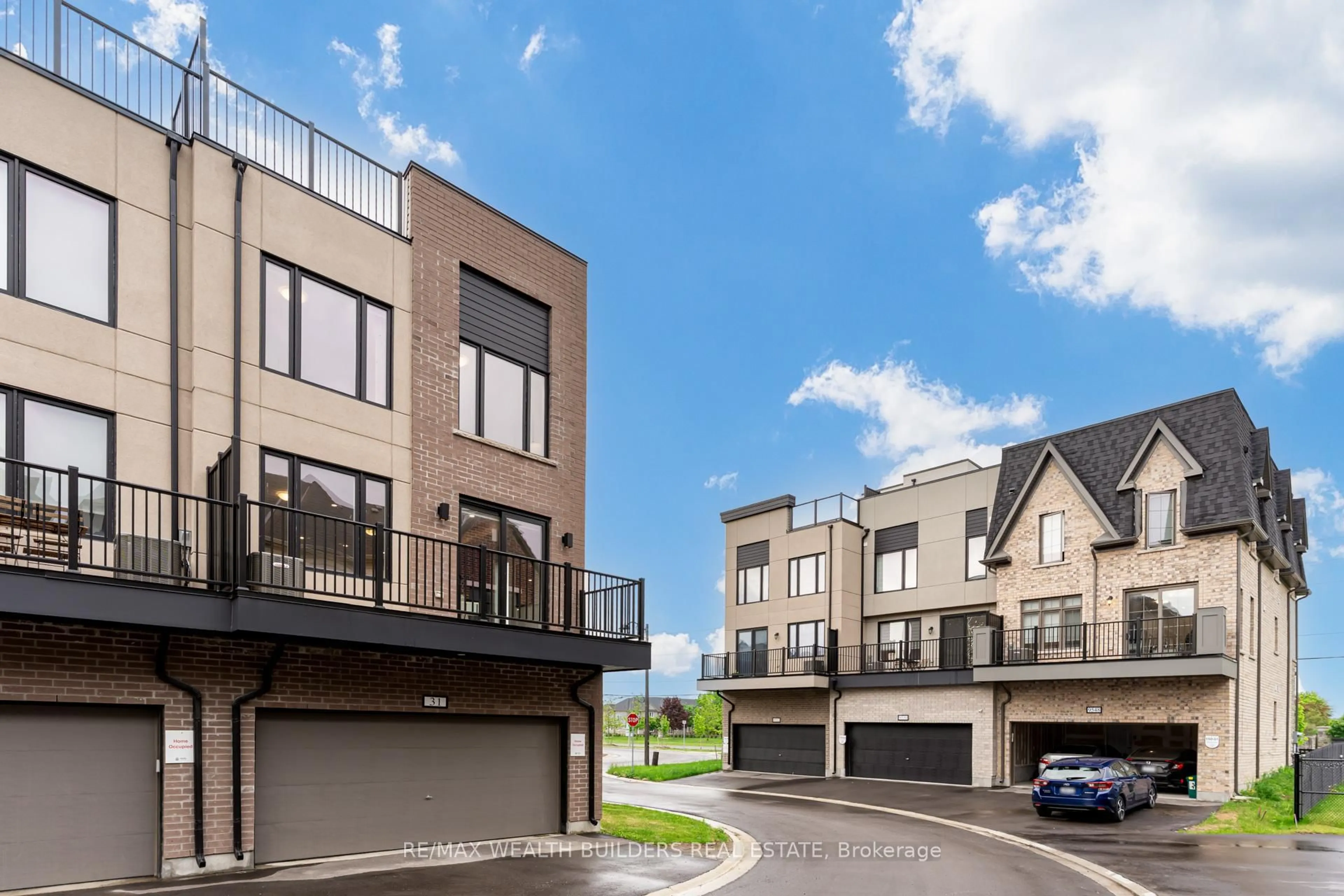 Unknown for 31 William Shearn Cres, Markham Ontario L6C 3J3