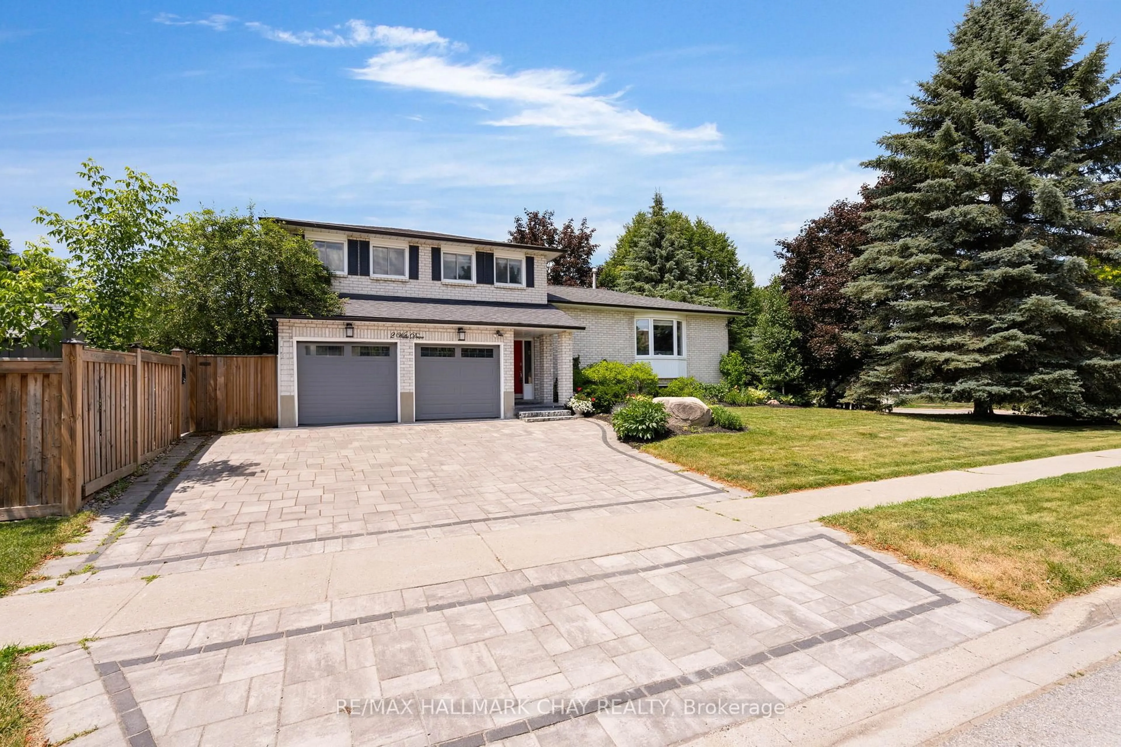Unknown for 2 Willis Dr, New Tecumseth Ontario L9R 1M4