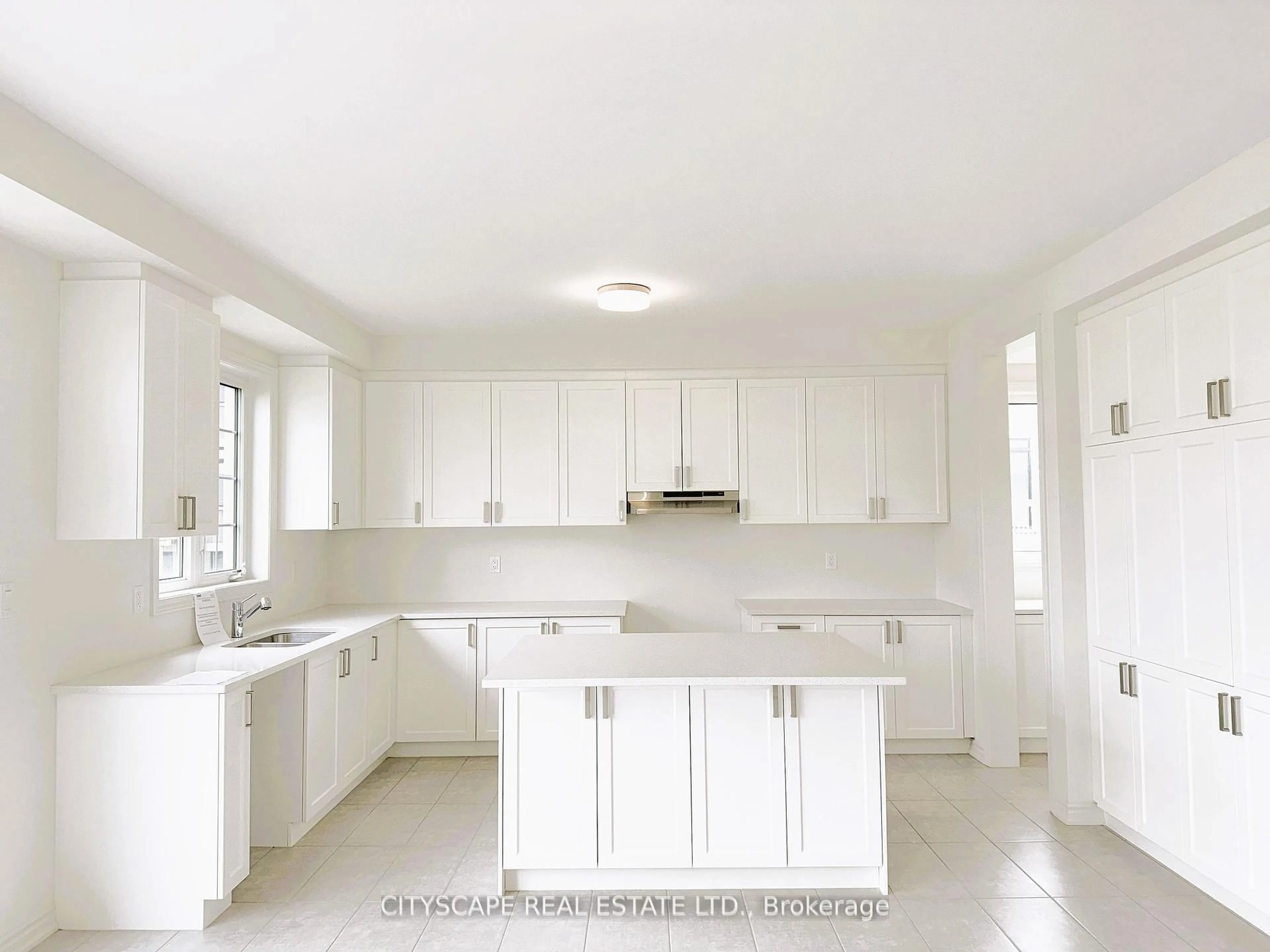 Open concept kitchen, ceramic/tile floor for 121 Bluebird Blvd, Adjala-Tosorontio Ontario L0G 1W0