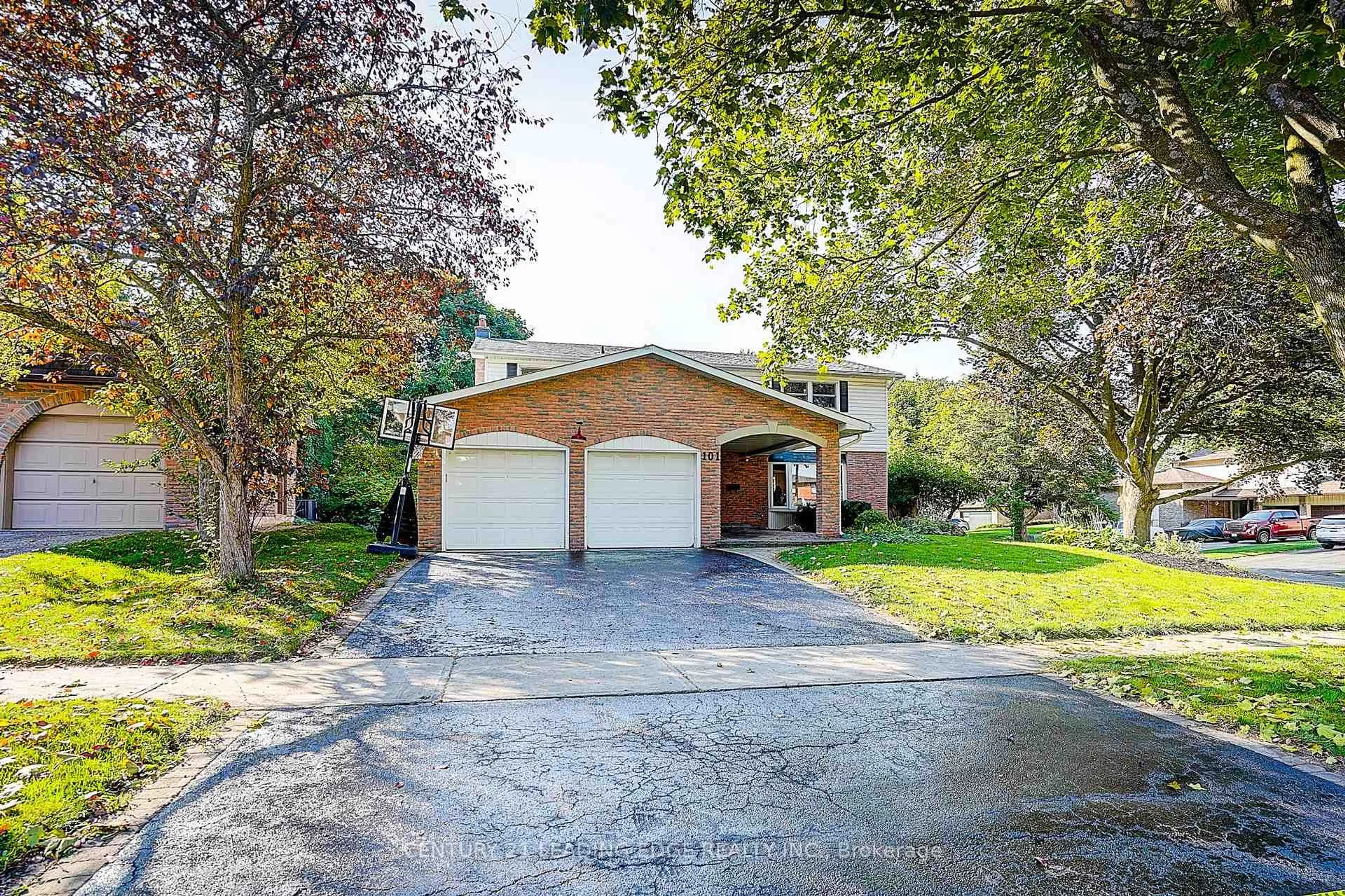 Home with brick exterior material, street for 101 RAMONA Blvd, Markham Ontario L3P 2K6