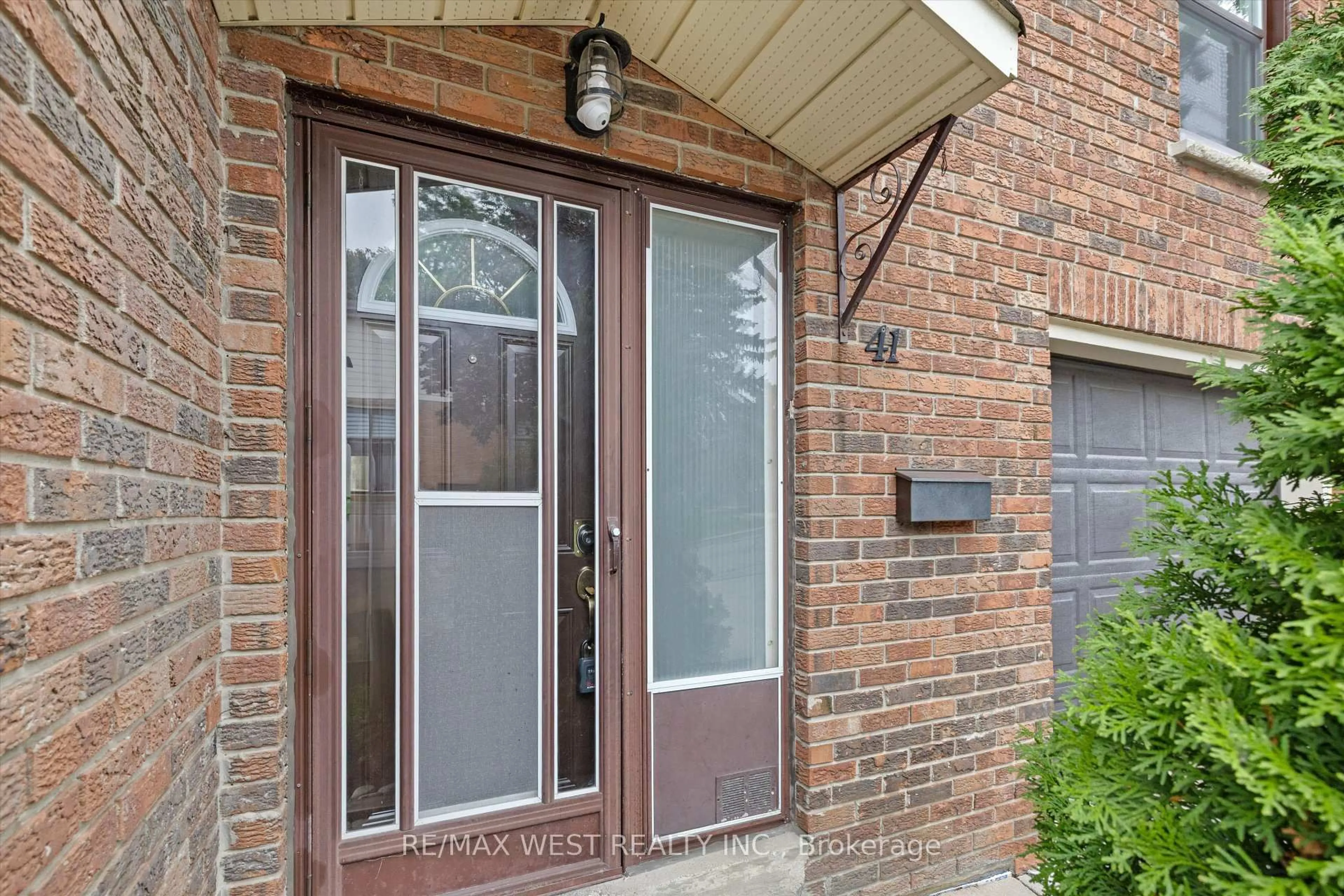 Indoor entryway for 88 Rainbow Dr #41, Vaughan Ontario L4L 2K5