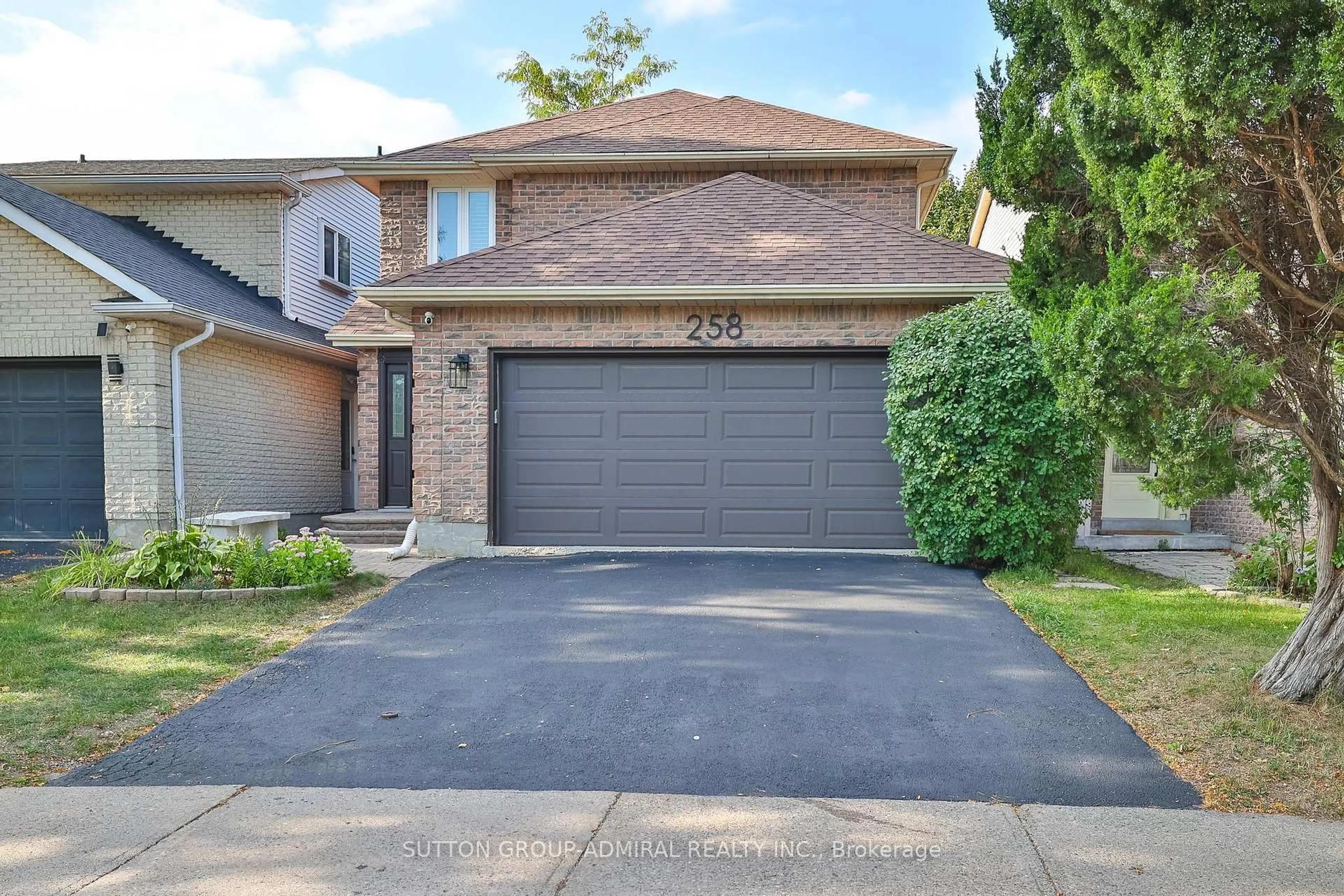 Home with brick exterior material, street for 258 Mullen Dr, Vaughan Ontario L4J 2P2