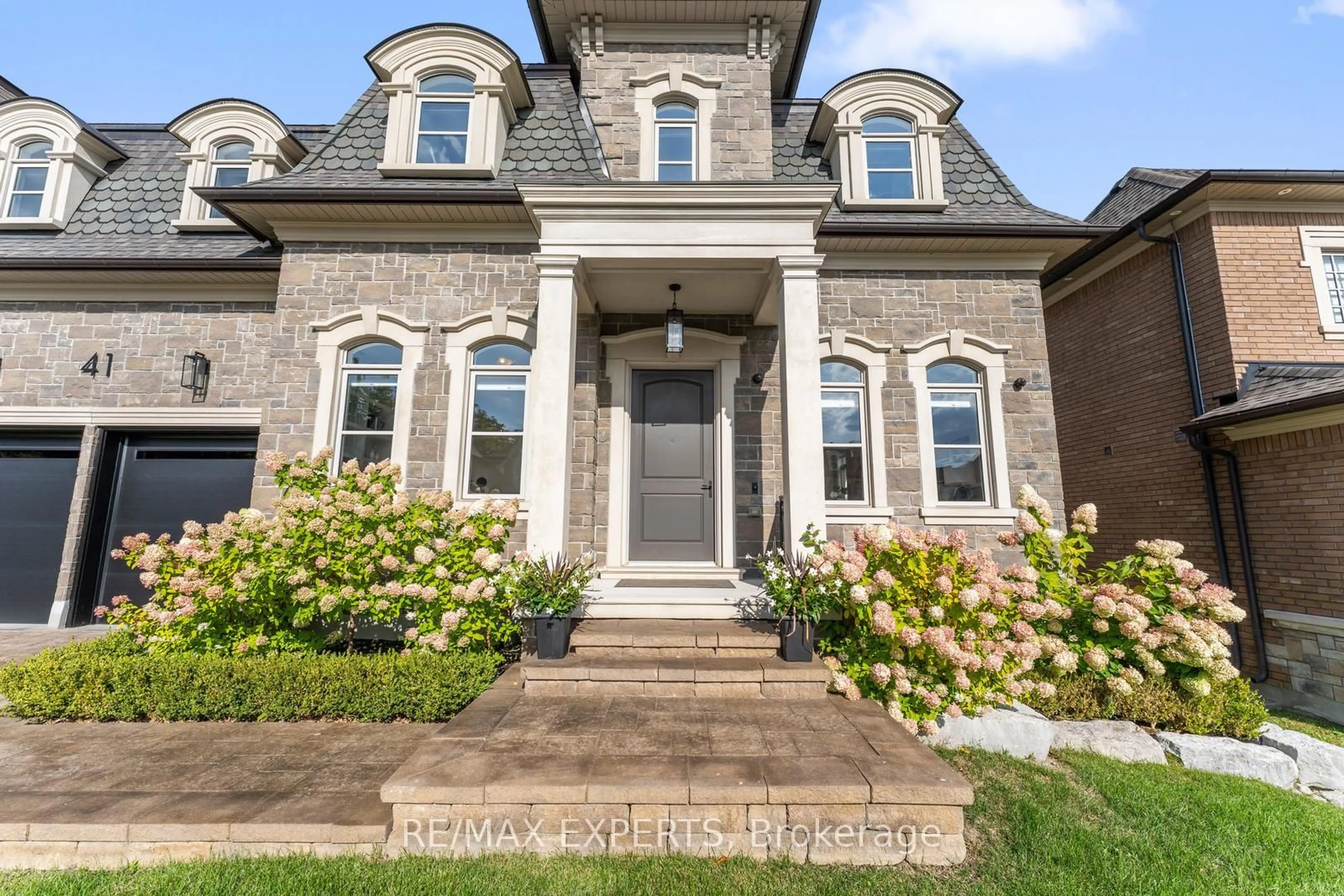 Home with brick exterior material, street for 41 Annsleywood Crt, Vaughan Ontario L4H 4G6