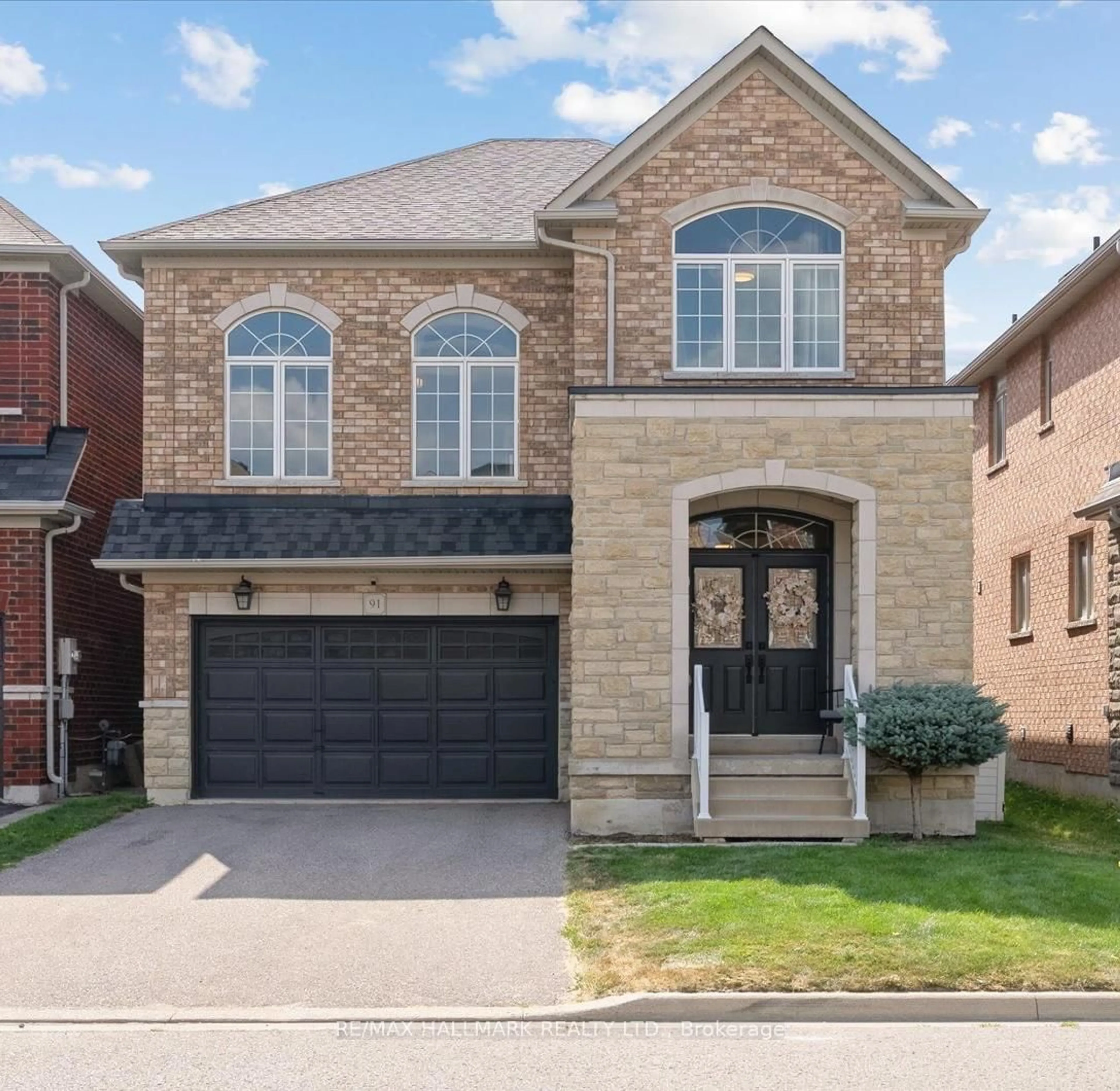 Home with brick exterior material, street for 91 Wilf Morden Rd, Whitchurch-Stouffville Ontario L4A 0K1