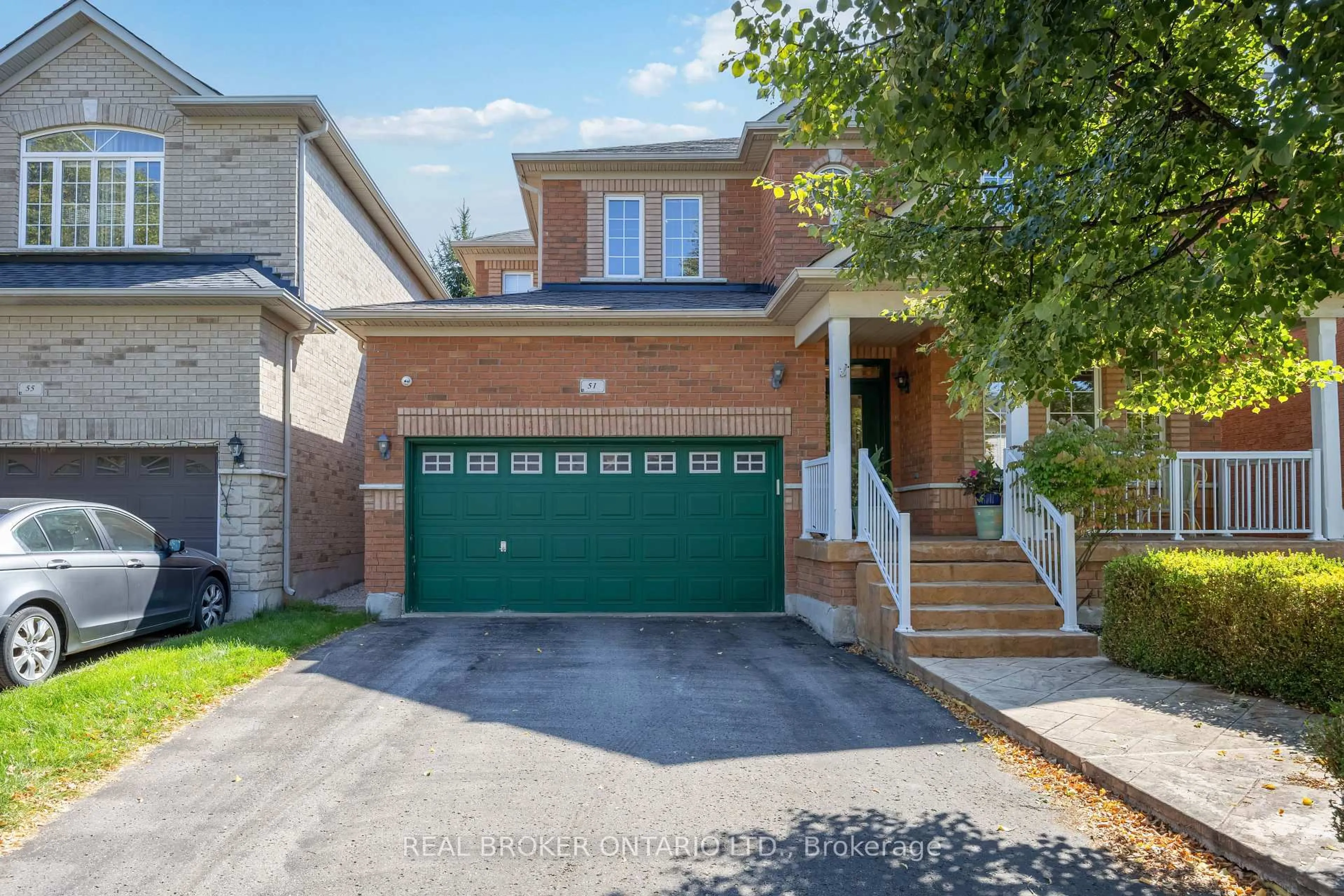 Home with brick exterior material, street for 51 Haverhill Terr, Aurora Ontario L4G 7R4