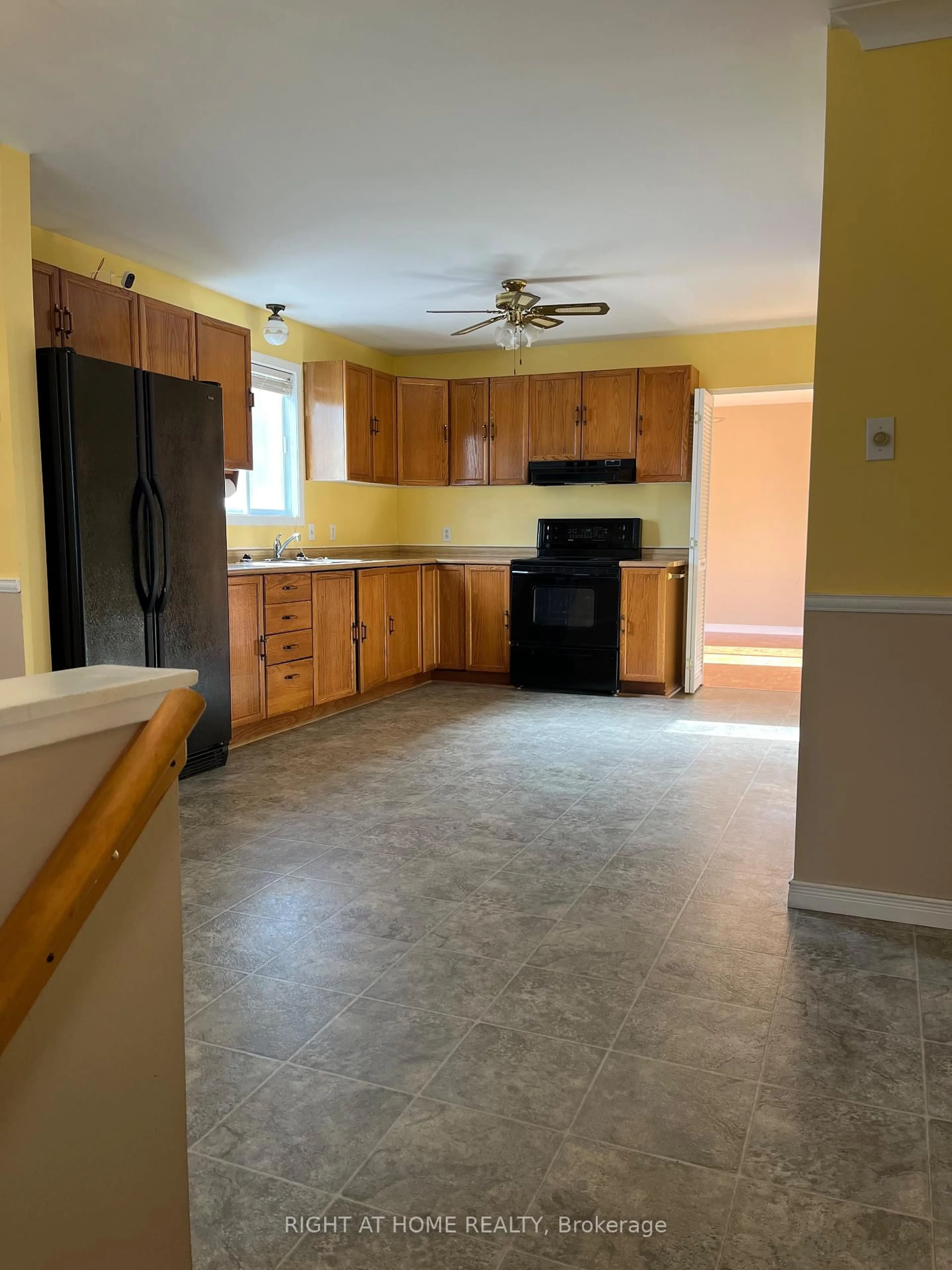 Unknown for 62 Beechwood Ave, Brock Ontario L0K 1A0