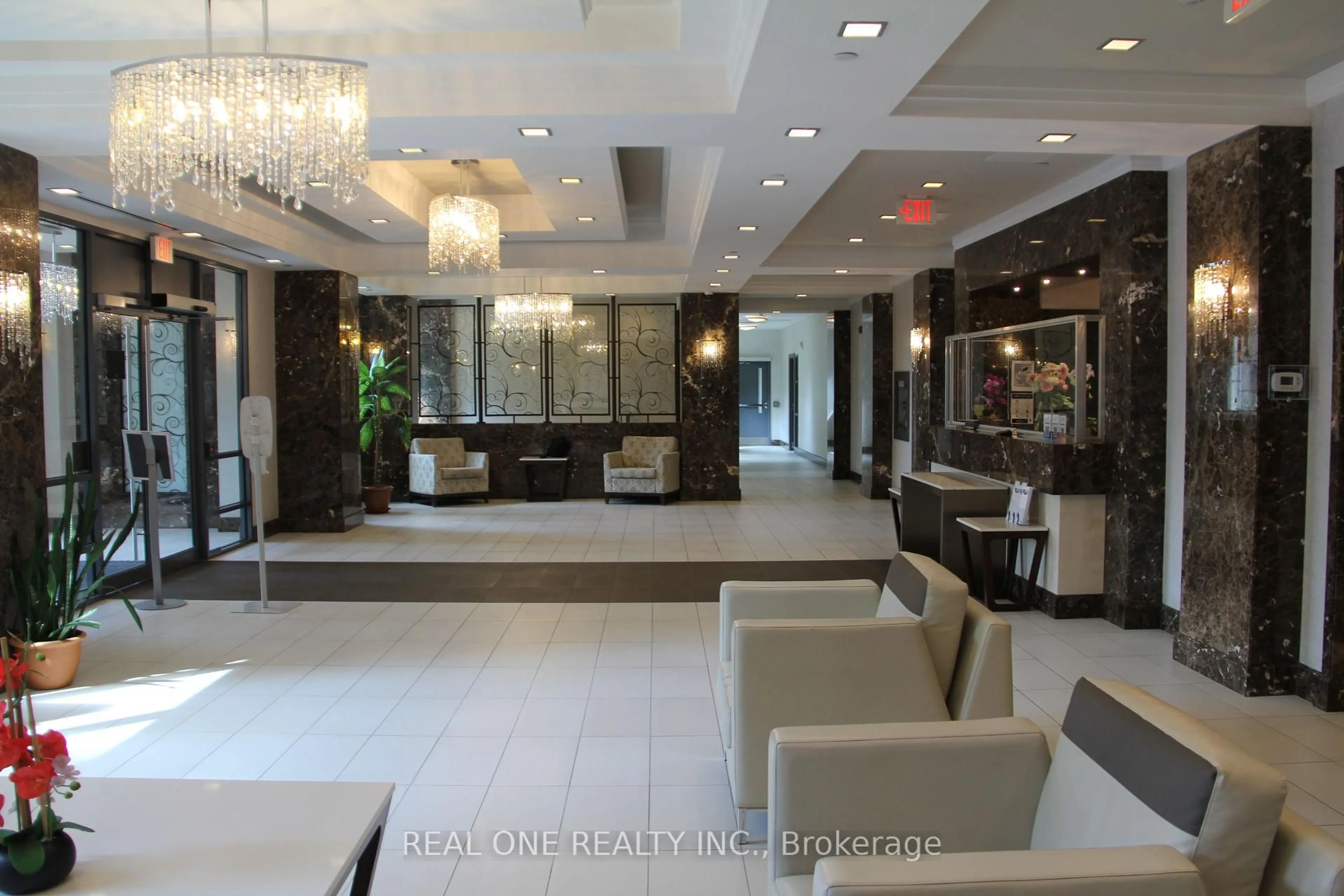 Lobby for 376 Highway 7 #510, Richmond Hill Ontario L4B 0C7