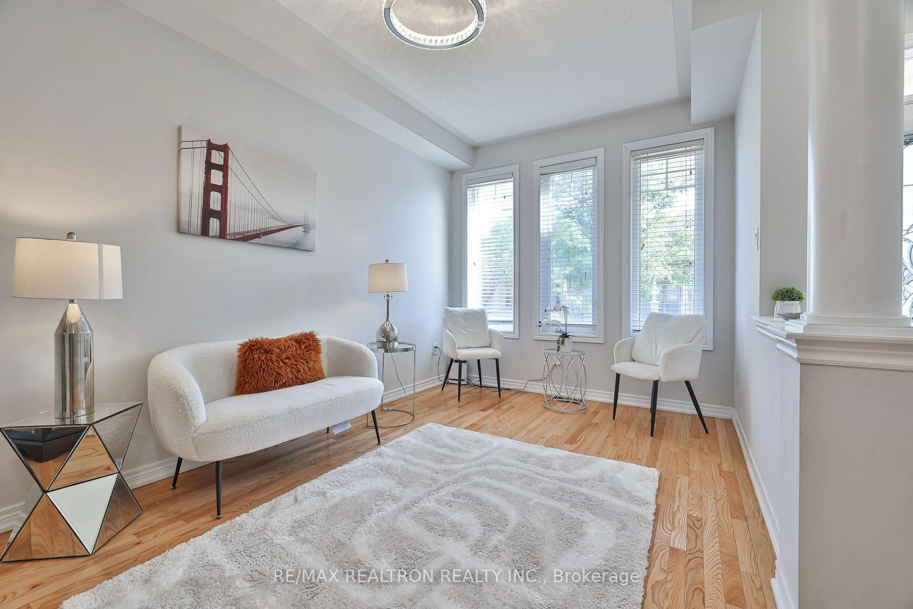 Living room with furniture, unknown for 55 Stookes Cres, Richmond Hill Ontario L4E 0J4