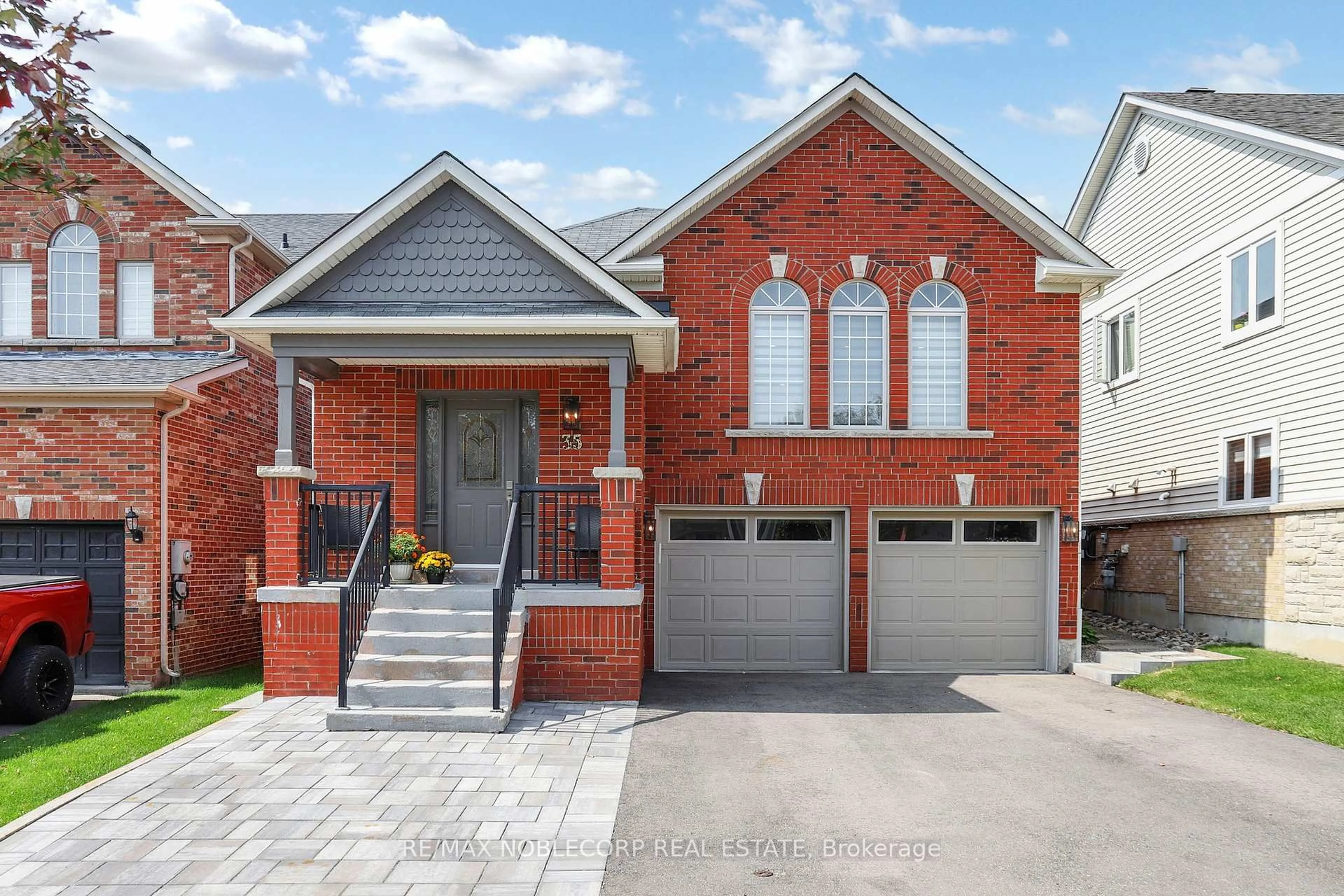 Home with brick exterior material, street for 35 Mill Dam Crt, King Ontario L0G 1T0