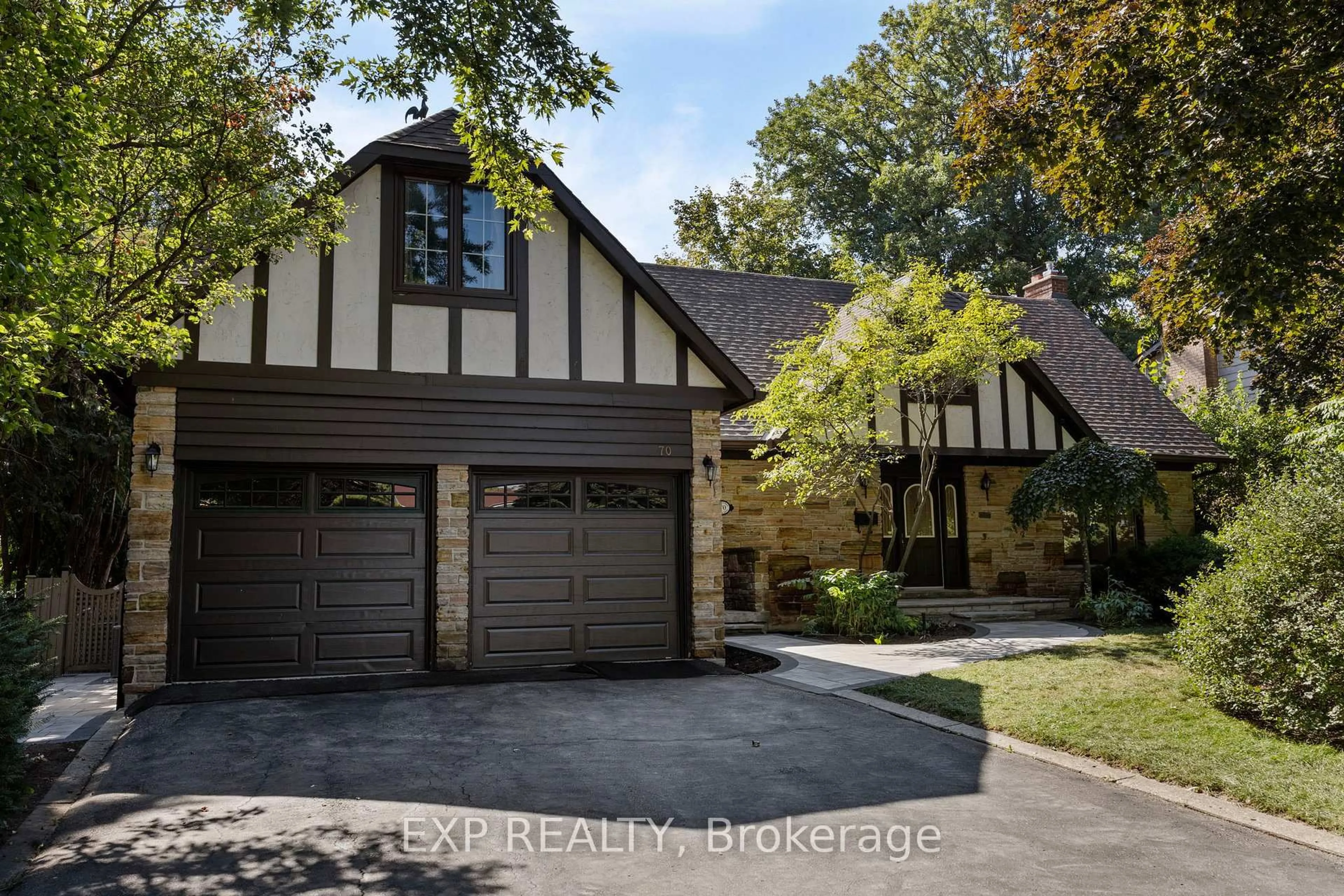 Home with brick exterior material, street for 70 Hemingway Cres, Markham Ontario L3R 2V6