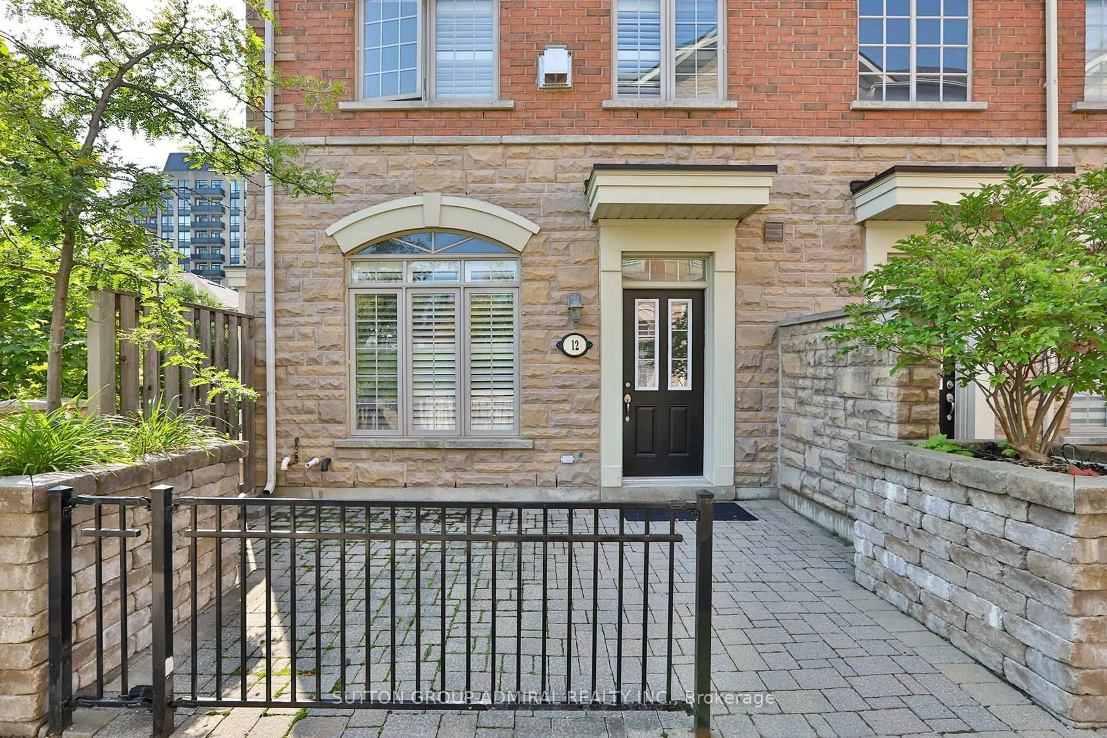 Home with brick exterior material, street for 8 Brighton Pl #12, Vaughan Ontario L4J 0E3