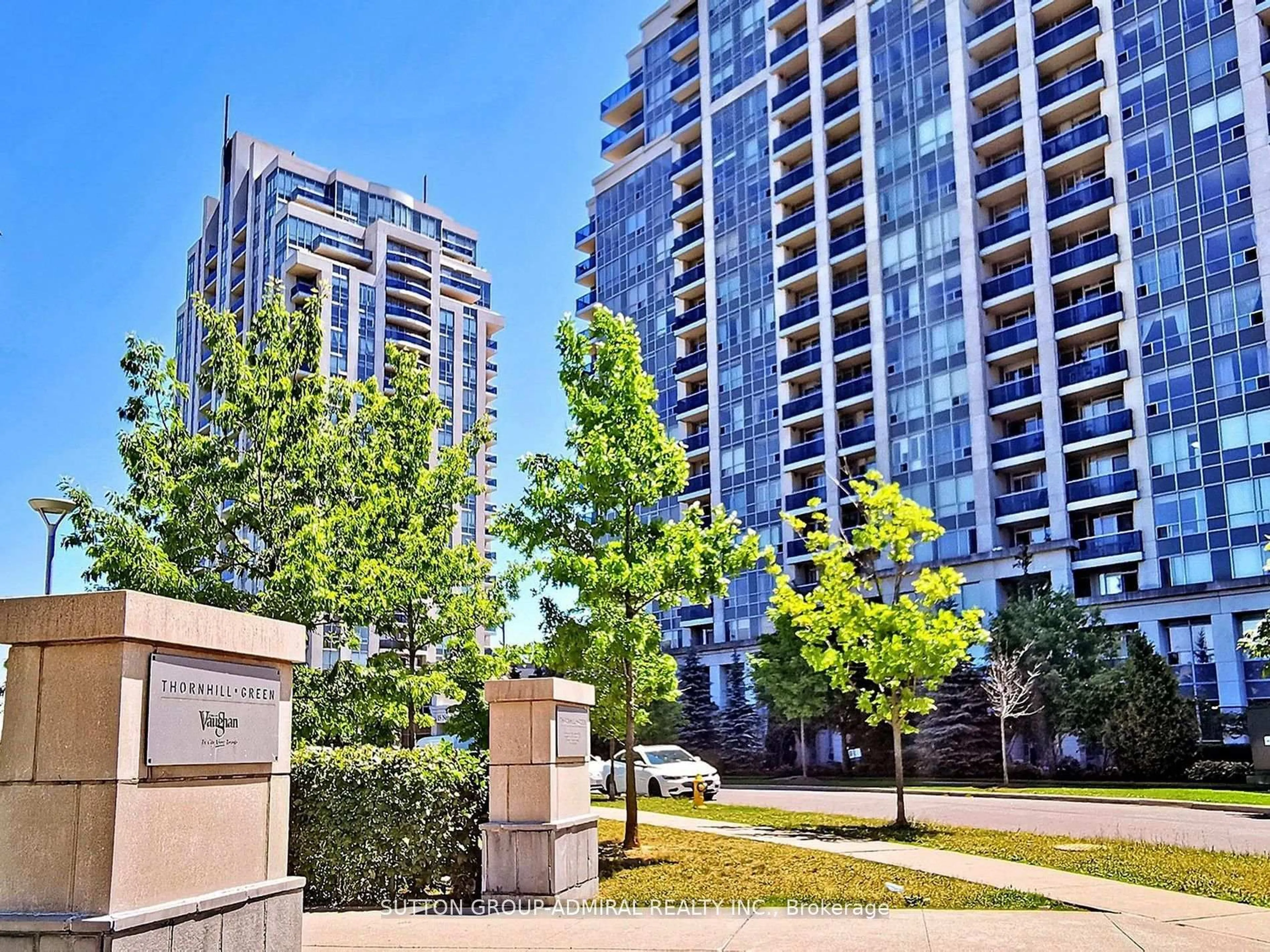 A pic from outside/outdoor area/front of a property/back of a property/a pic from drone, city buildings view from balcony for 7 North Park Rd #1012, Vaughan Ontario L4J 0C9