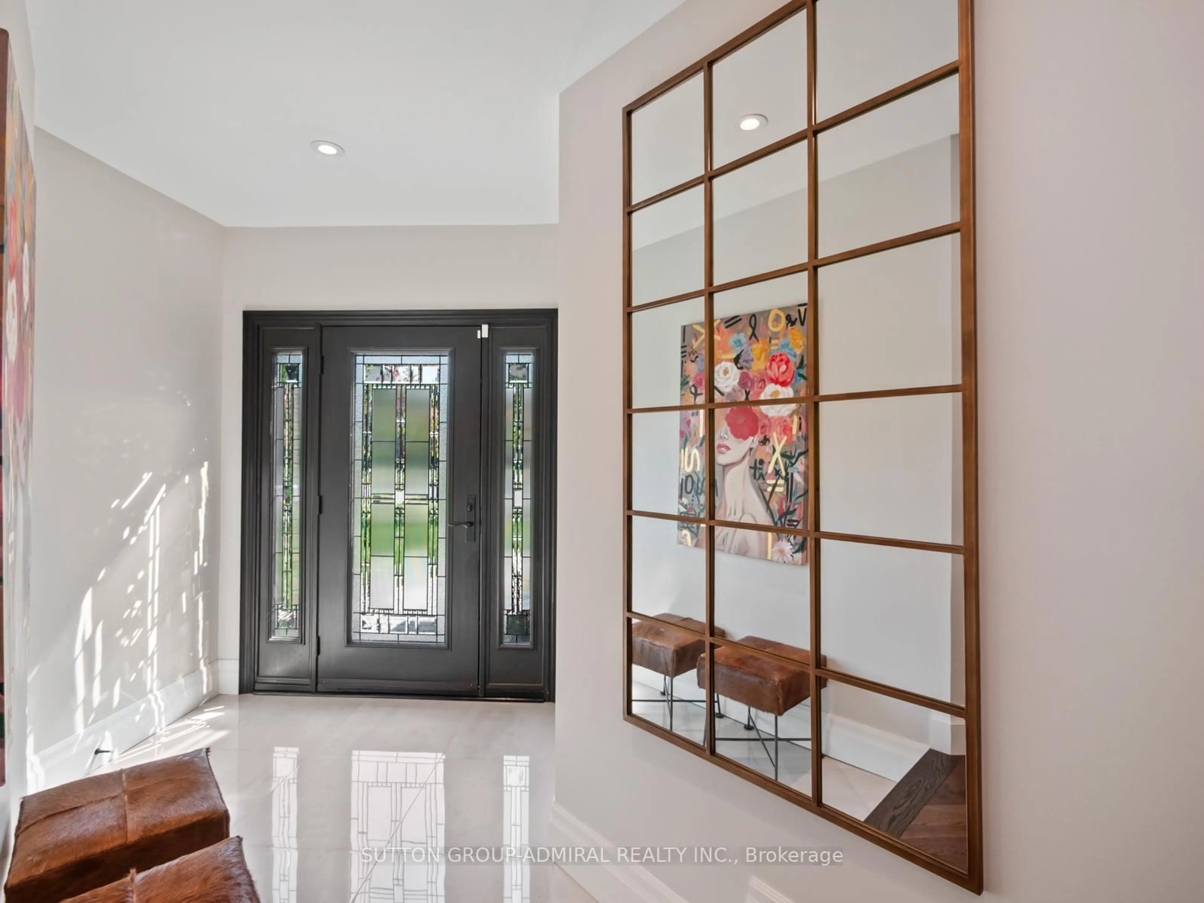 Indoor entryway for 473 Highcliffe Dr, Vaughan Ontario L4J 8L3