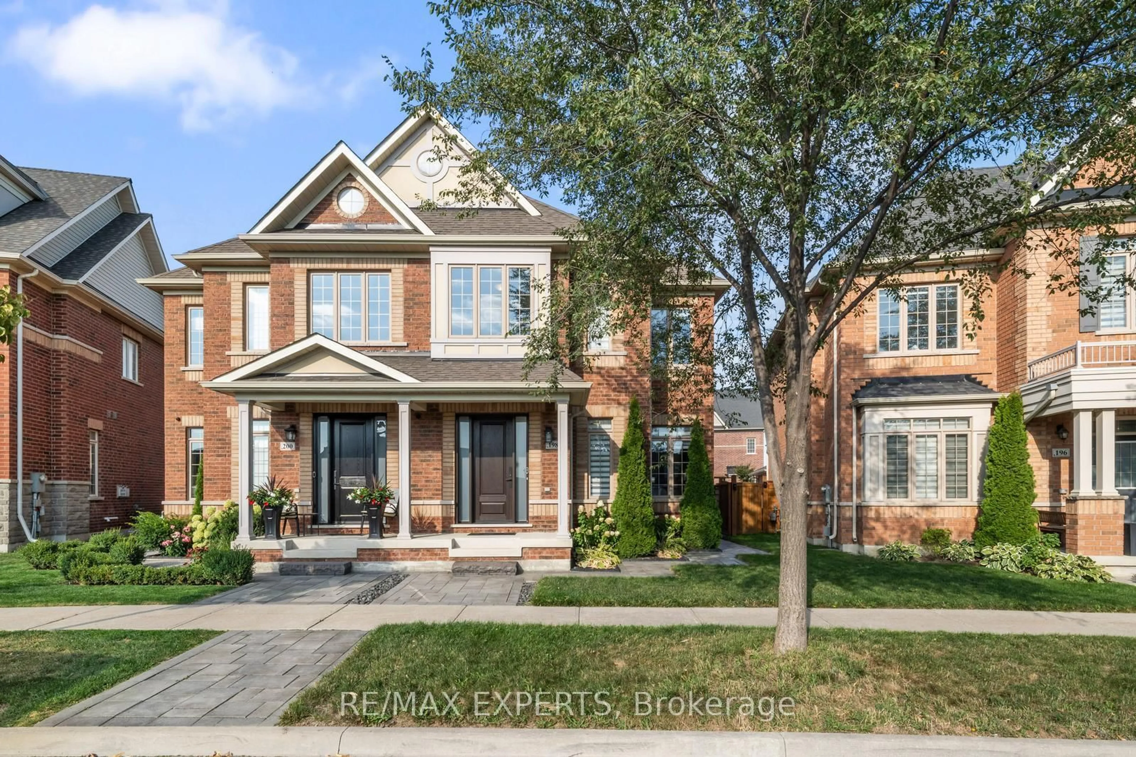 Home with brick exterior material, street for 198 Moody Dr, Vaughan Ontario L4H 3Z4