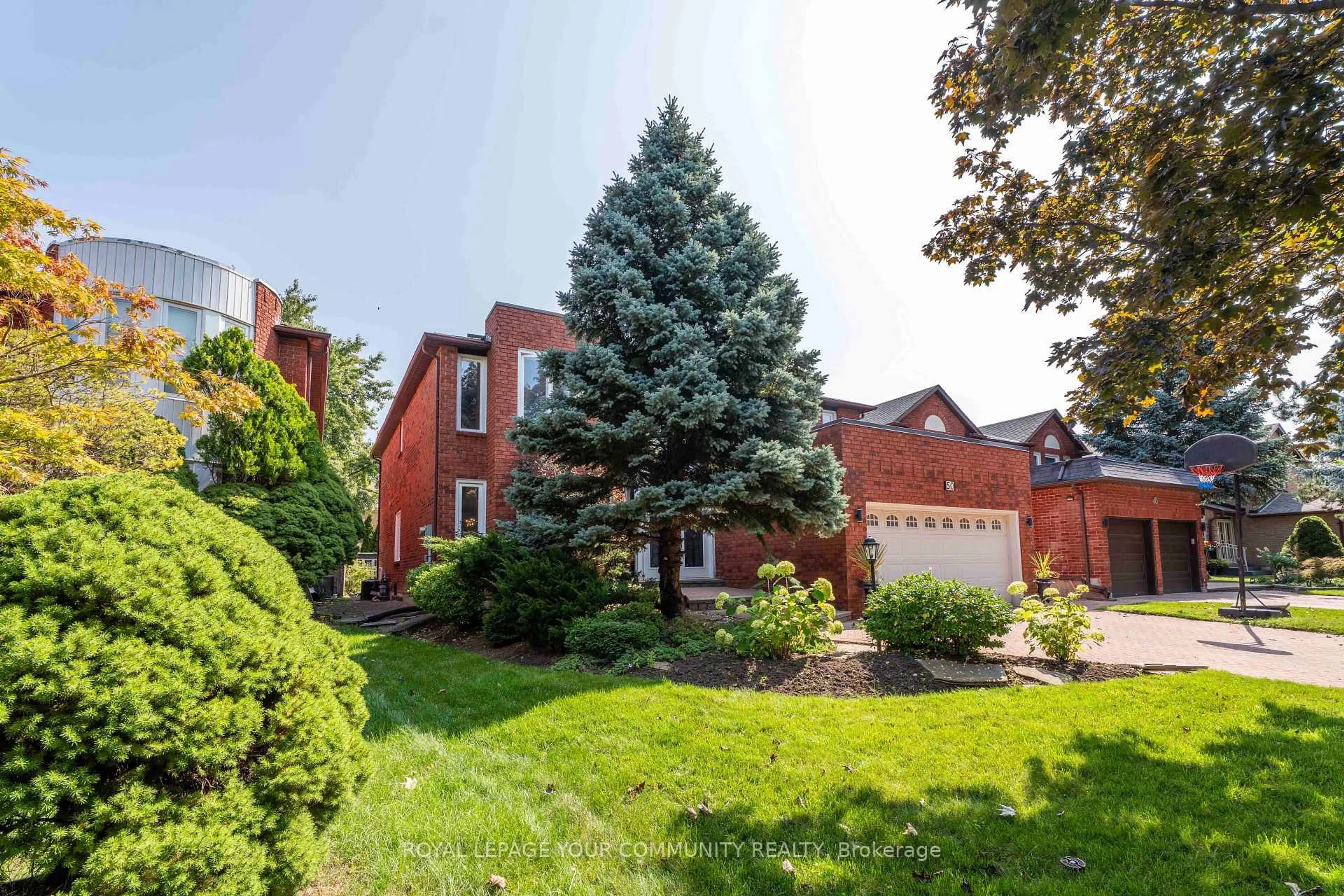 Home with brick exterior material, street for 50 Waltham Cres, Richmond Hill Ontario L4B 1Z6