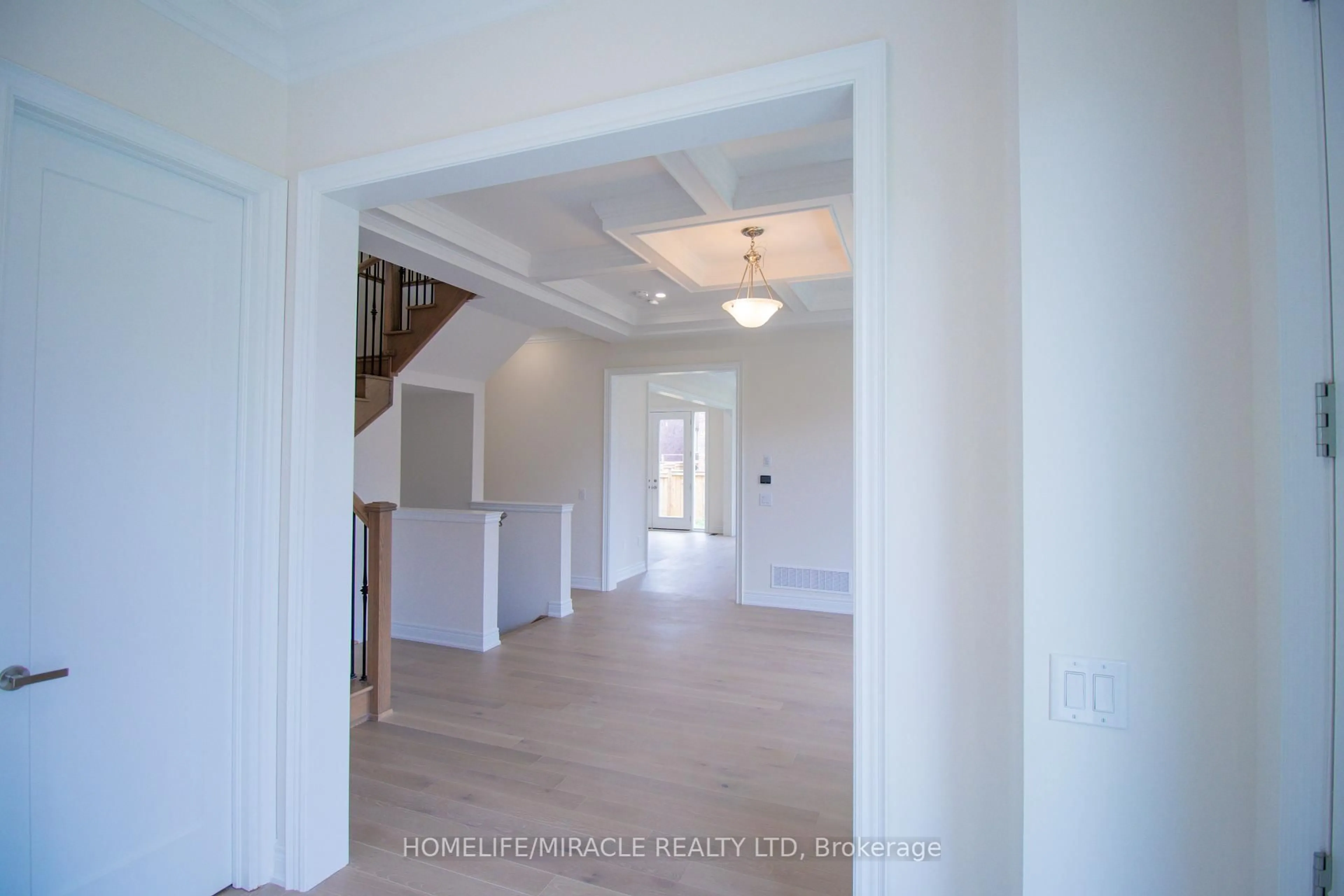 Unknown for 126 Petal Ave, East Gwillimbury Ontario L9N 0Y4