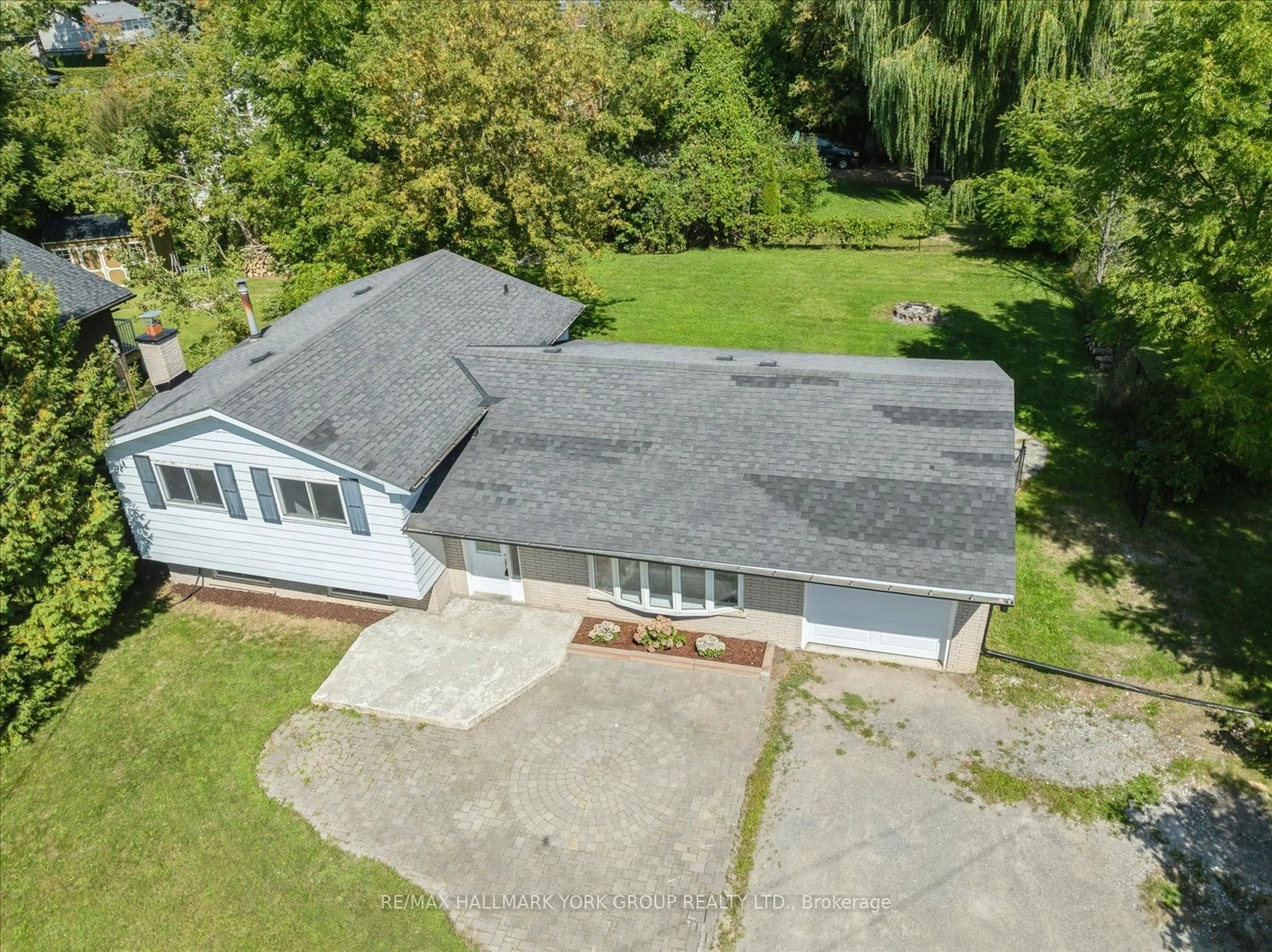 A pic from outside/outdoor area/front of a property/back of a property/a pic from drone, unknown for 67 Concession 1 Rd, Brock Ontario L0K 1A0