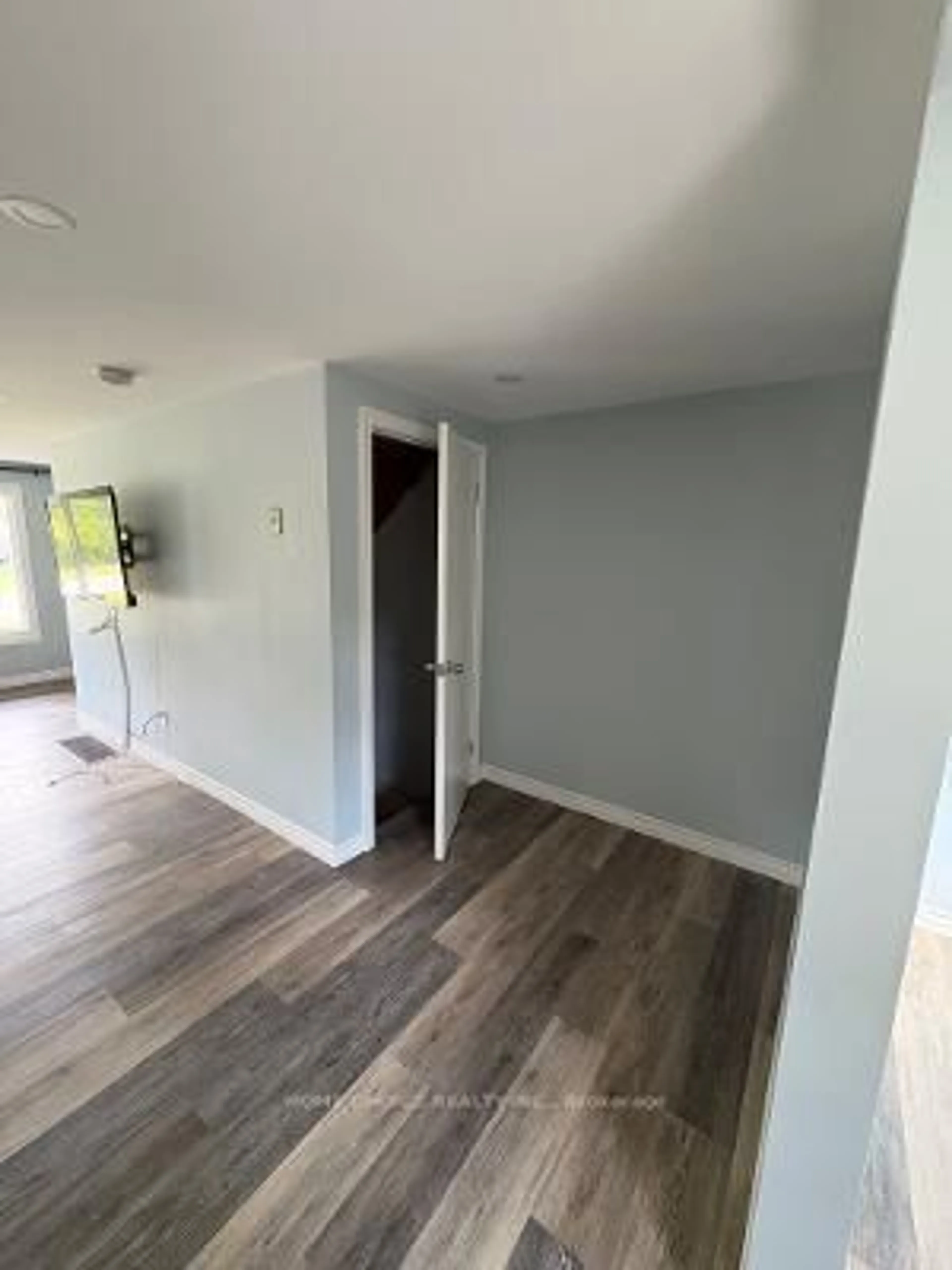 A pic of a room for 228 C CINDY Lane, Essa Ontario L0M 1B0