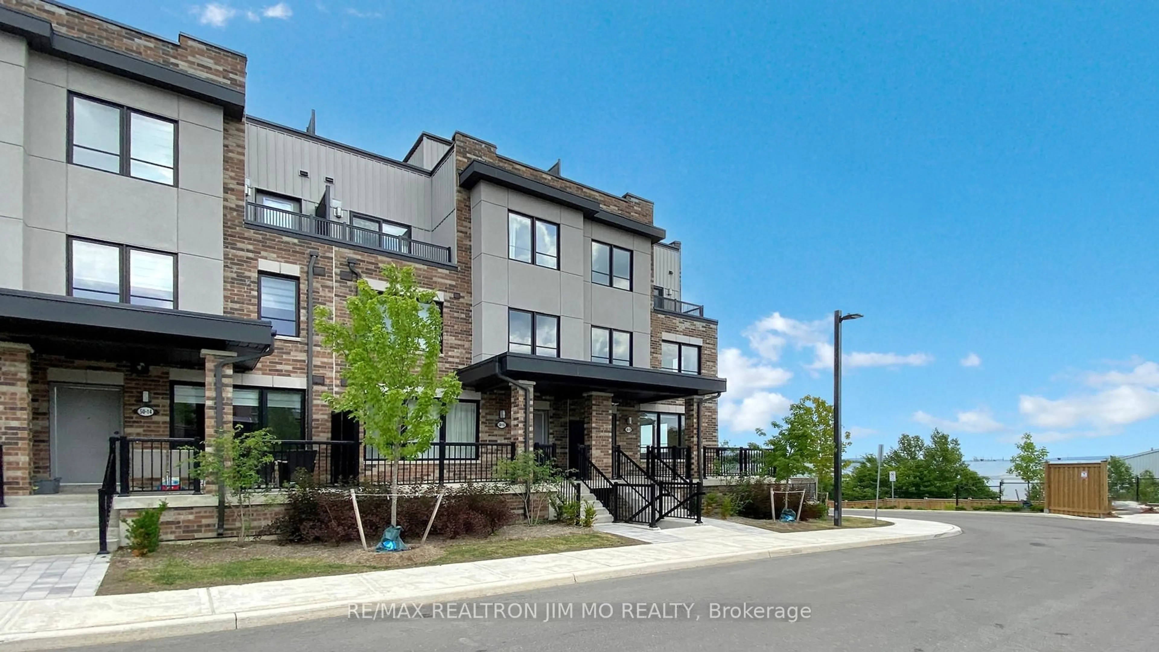 Unknown for 50 Baynes Way #16, Bradford West Gwillimbury Ontario L3Z 4M4