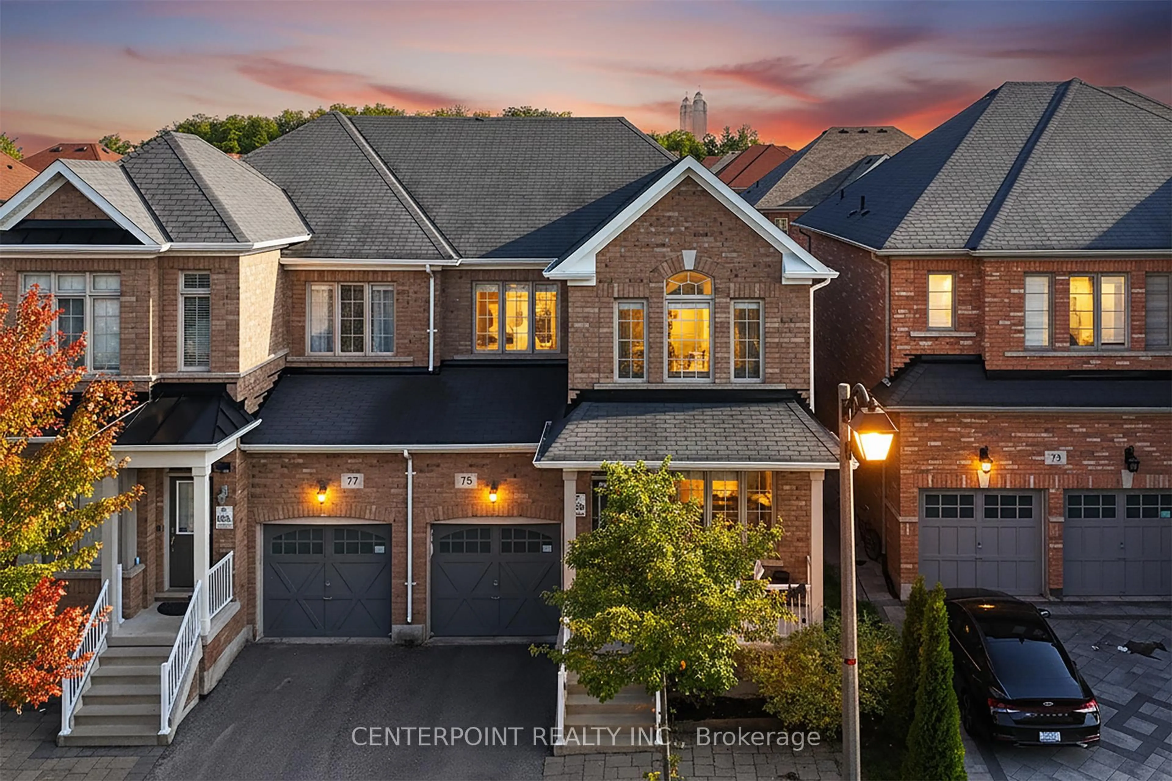 A pic from outside/outdoor area/front of a property/back of a property/a pic from drone, street for 75 Carolina Rose Cres, Markham Ontario L6E 0P2