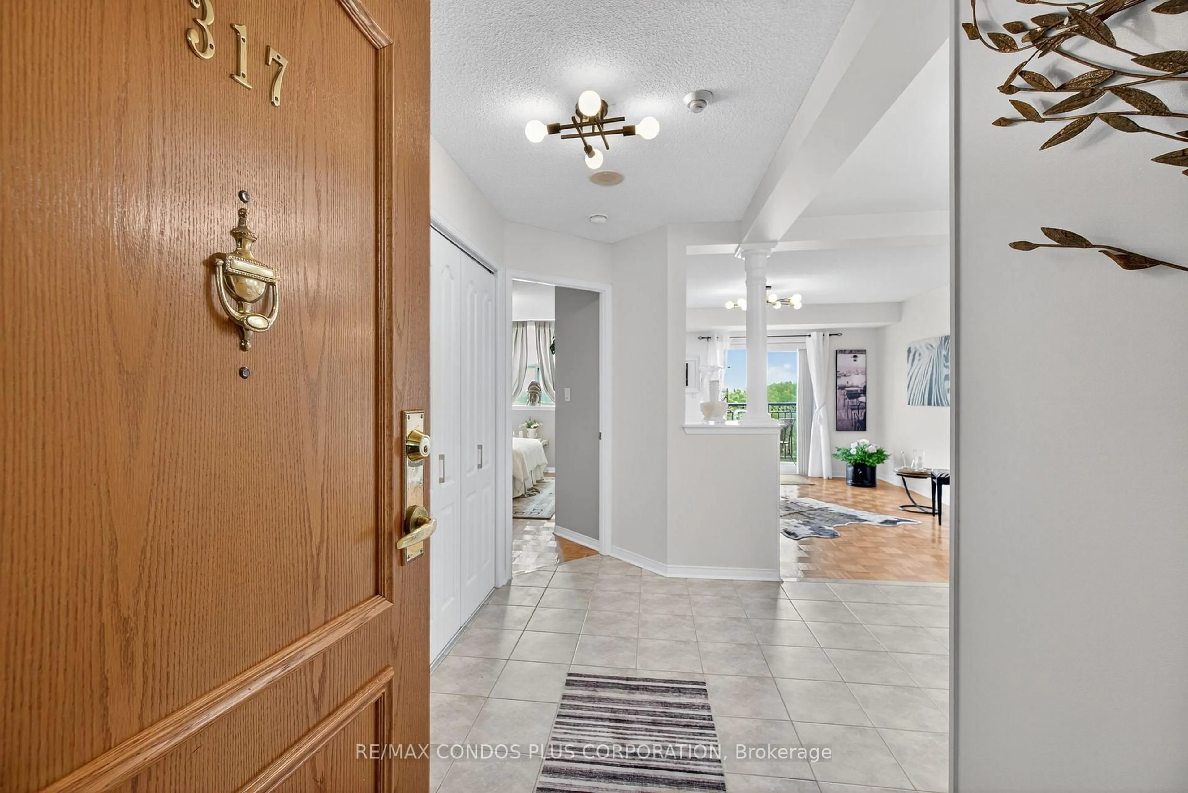 Indoor entryway for 7373 MARTIN GROVE Rd #317, Vaughan Ontario L4L 9K1