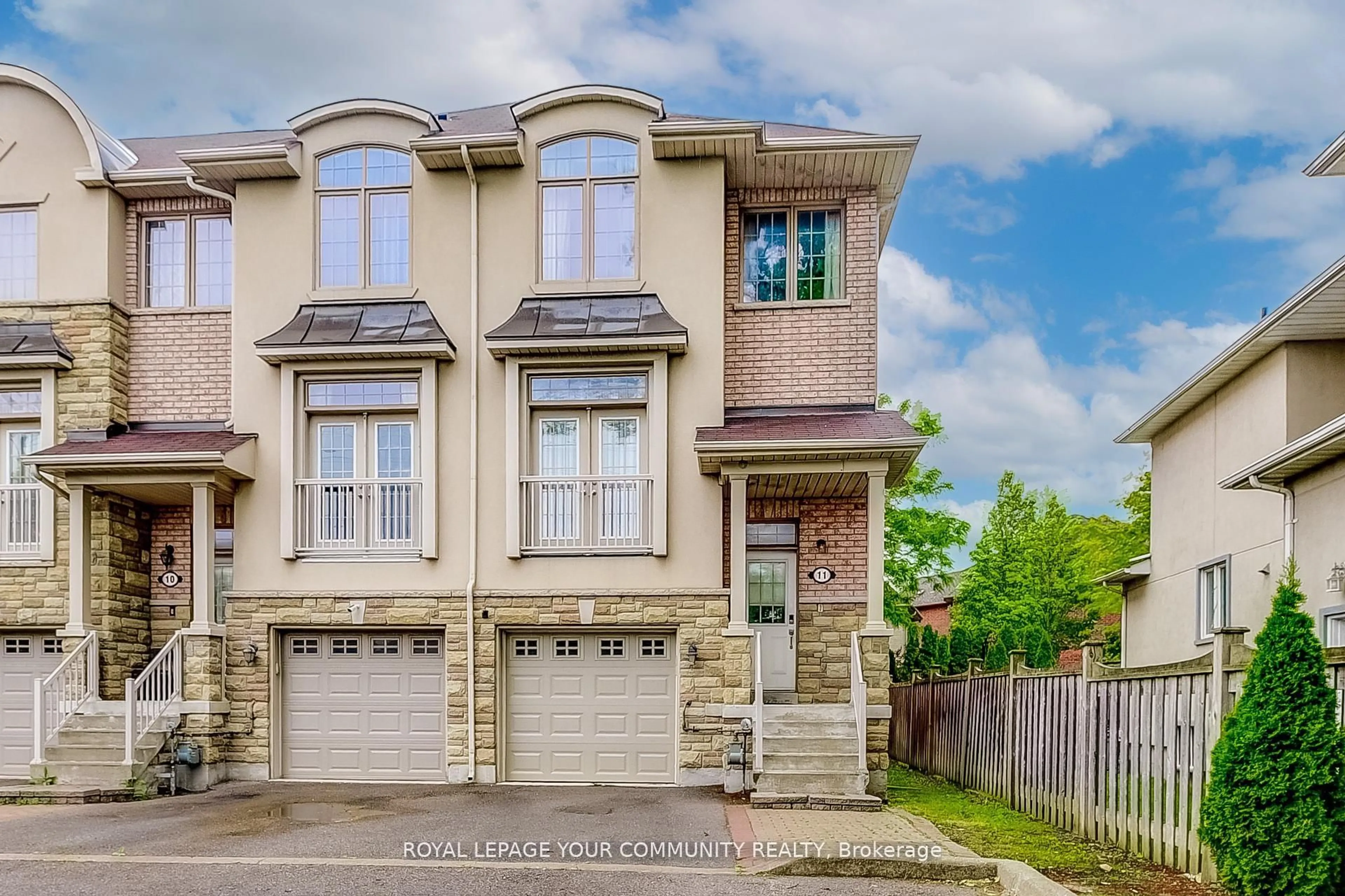 Home with brick exterior material, street for 9205 Bathurst St #11, Richmond Hill Ontario L4C 0V9