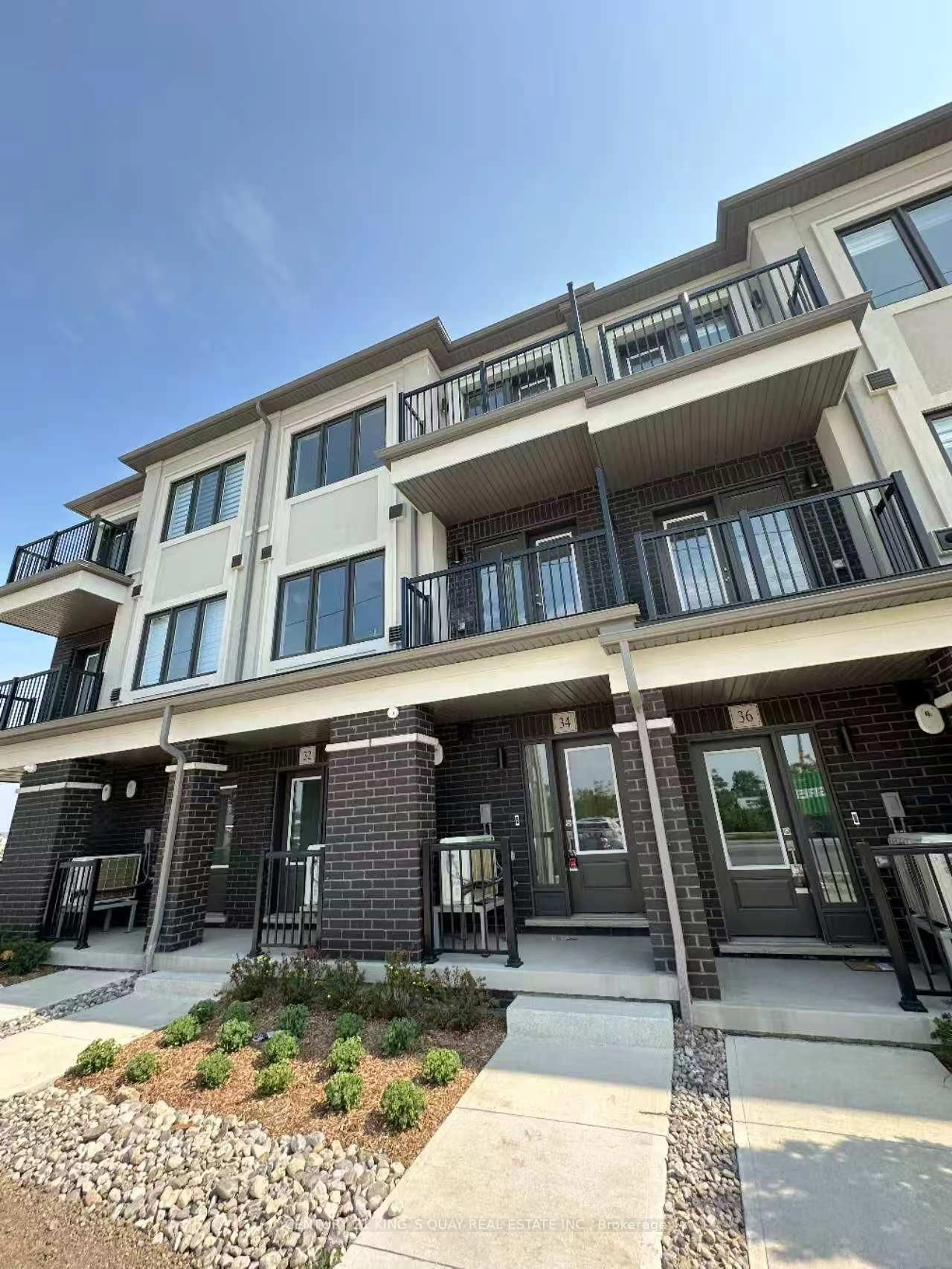 Unknown for 34 Matawin Lane, Richmond Hill Ontario L4B 3X9