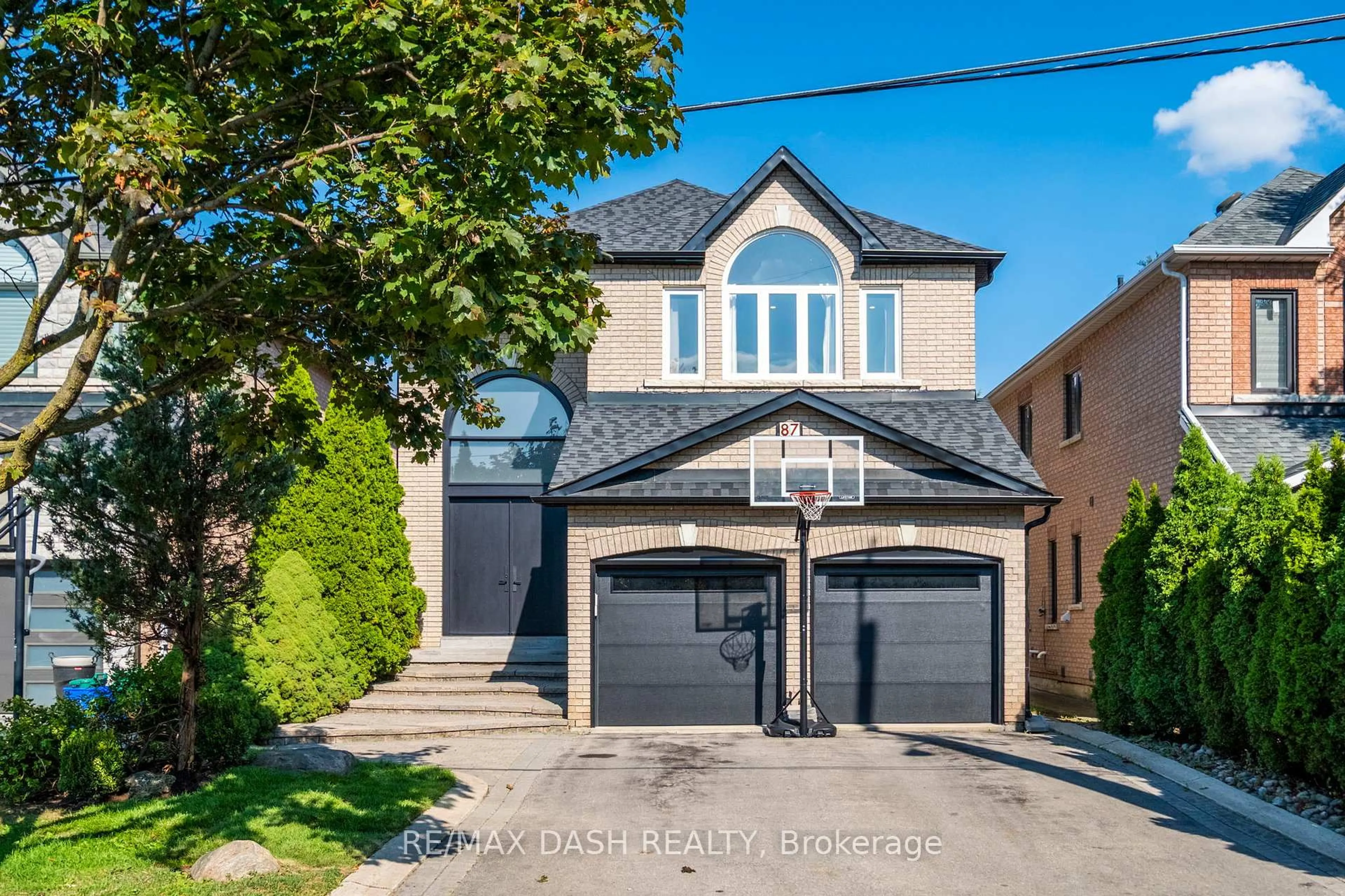 Home with brick exterior material, street for 87 Vaughan Blvd, Vaughan Ontario L4J 3N8