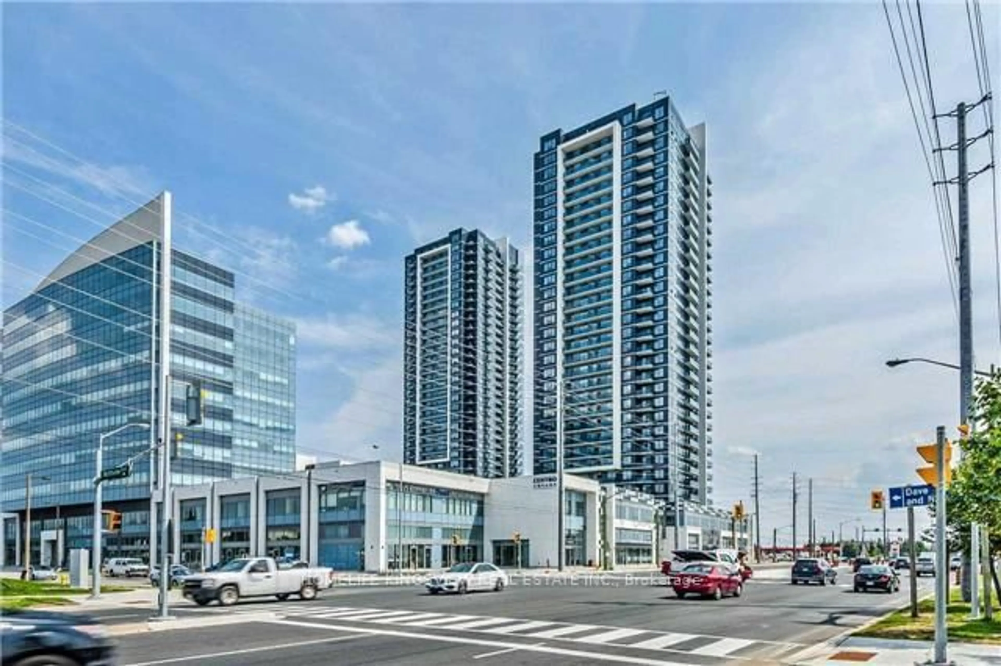 Indoor foyer for 3600 Highway 7 #504, Vaughan Ontario L4L 0G7
