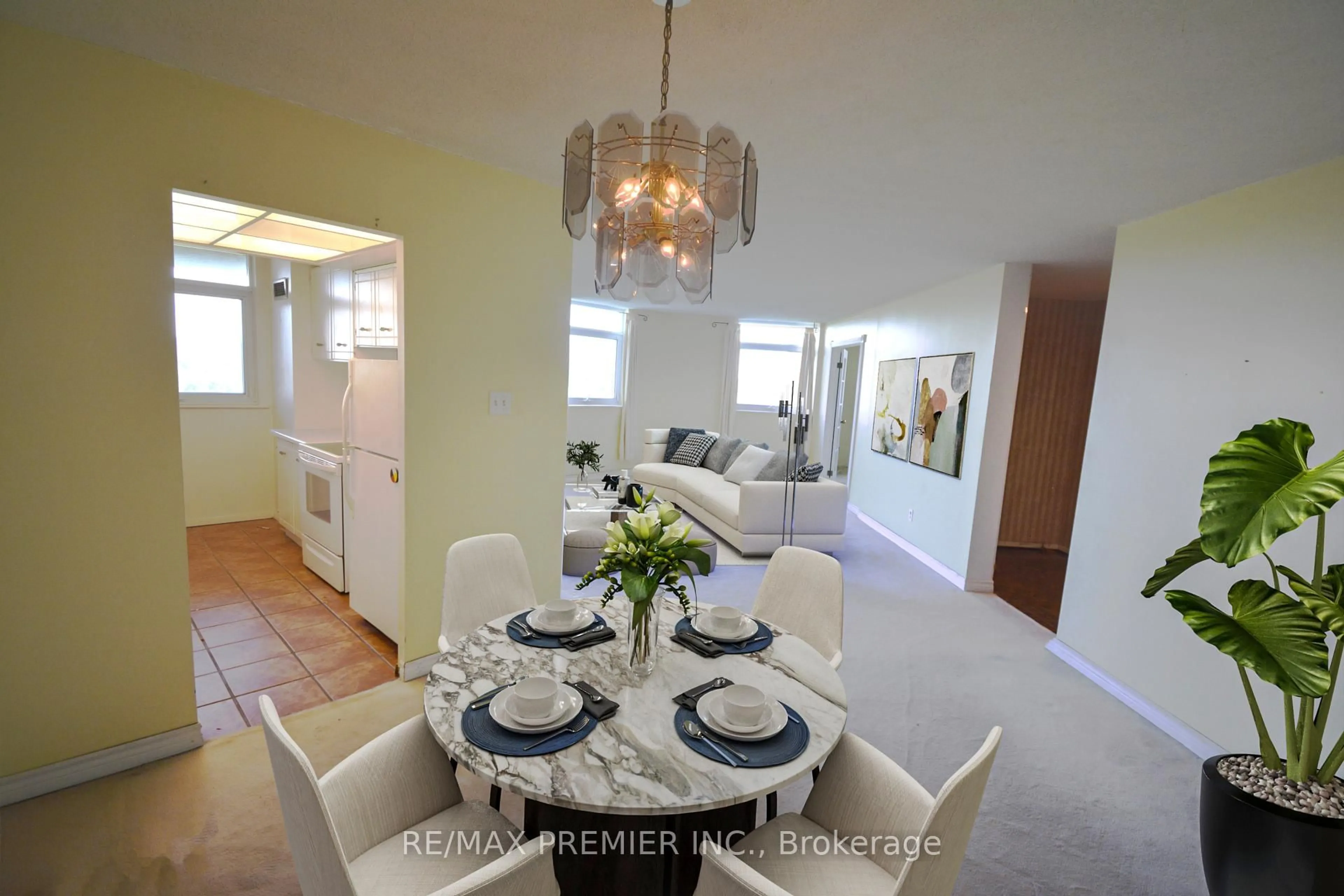 Dining room, unknown for 7811 Yonge St #1002, Markham Ontario L3T 4S3