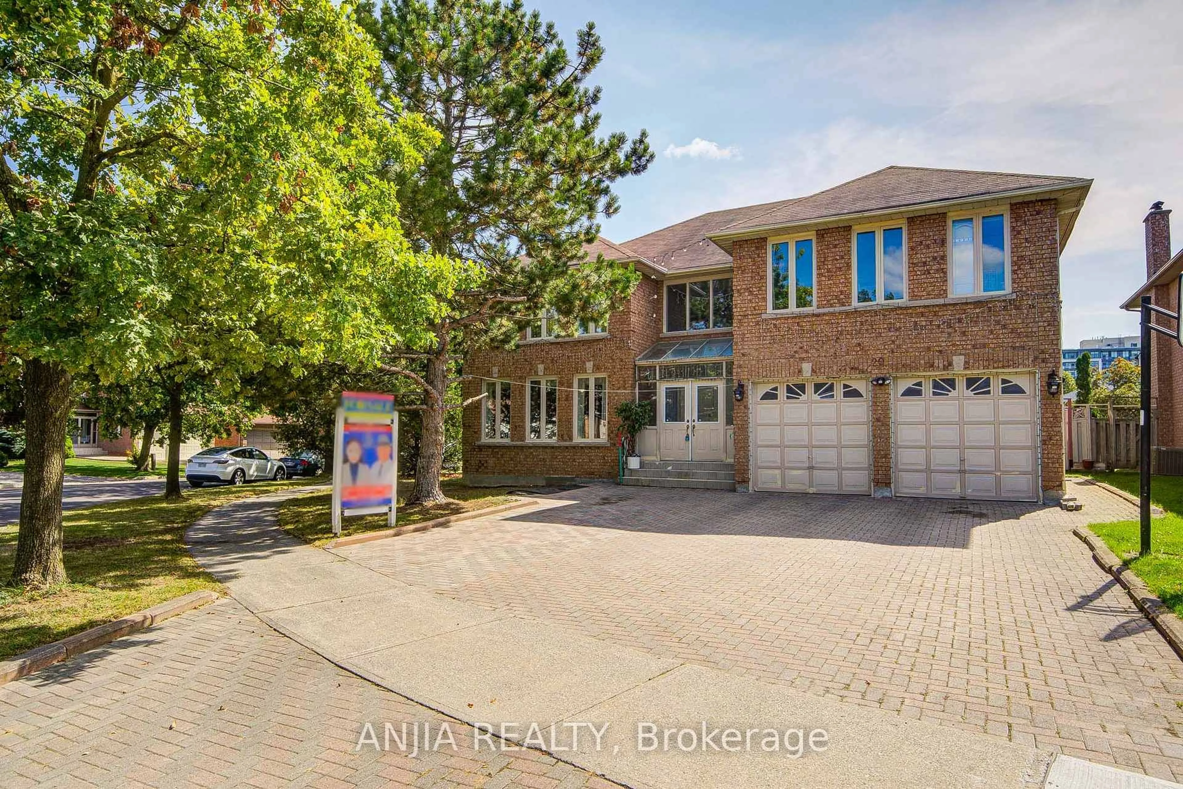 Home with brick exterior material, street for 20 Lady Lynn Cres, Richmond Hill Ontario L4B 3V4