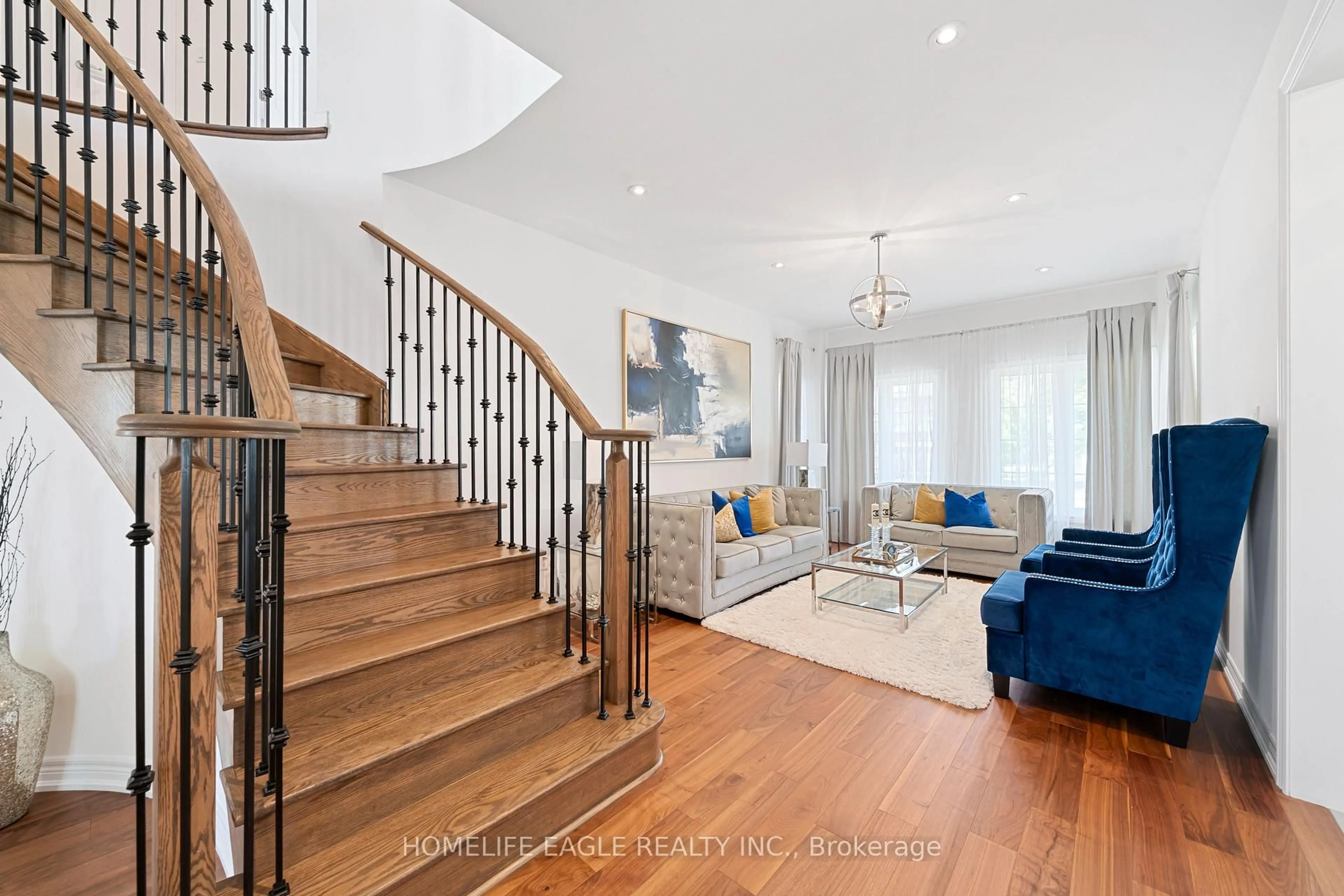 Unknown for 545 Clifford Perry Pl, Newmarket Ontario L3X 0J1