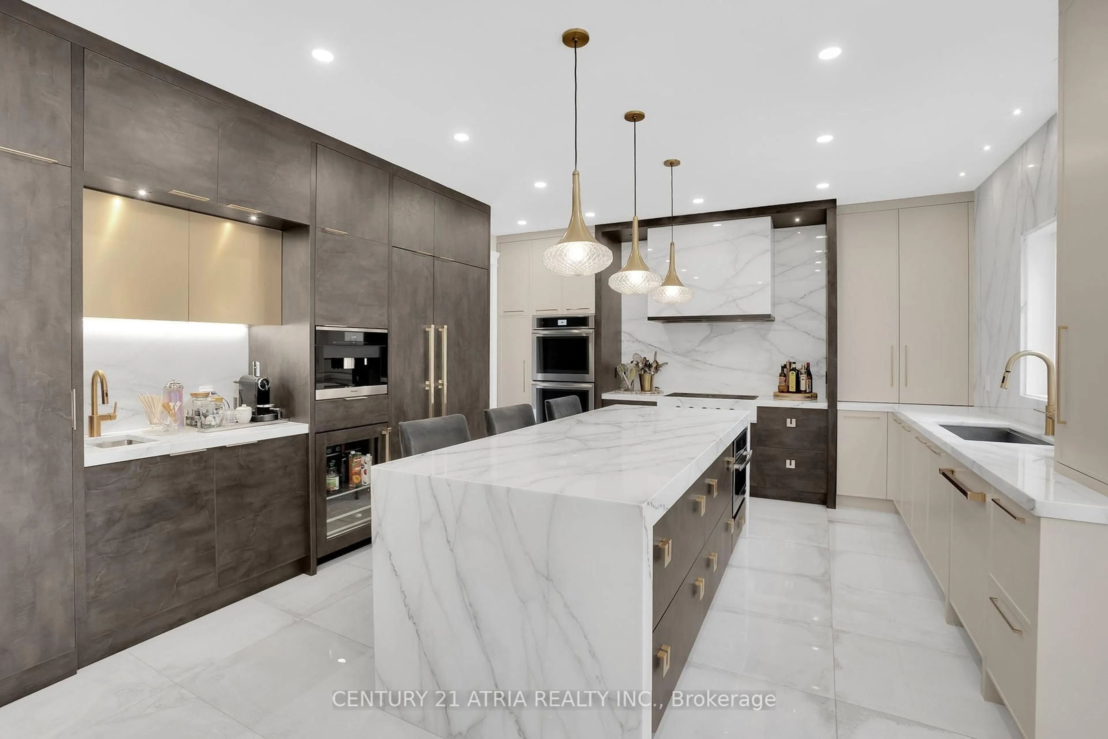 Contemporary kitchen, ceramic/tile floor for 56 Delia Pl, Vaughan Ontario L4L 8P6