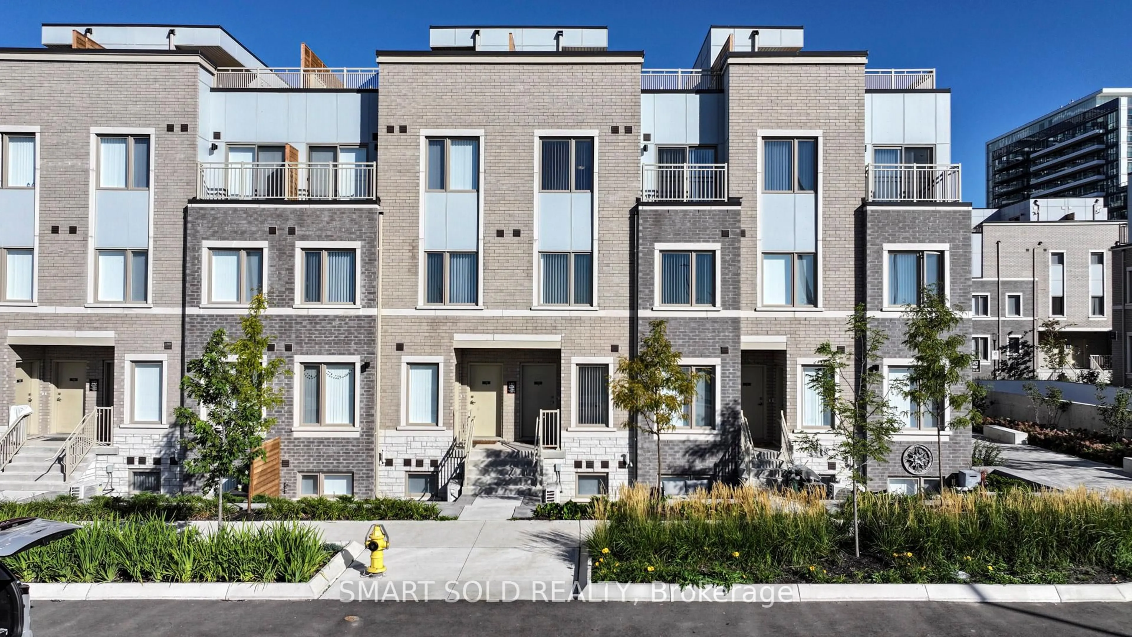 Home with brick exterior material, street for 140 Honeycrisp Cres #287, Vaughan Ontario L4K 0N7