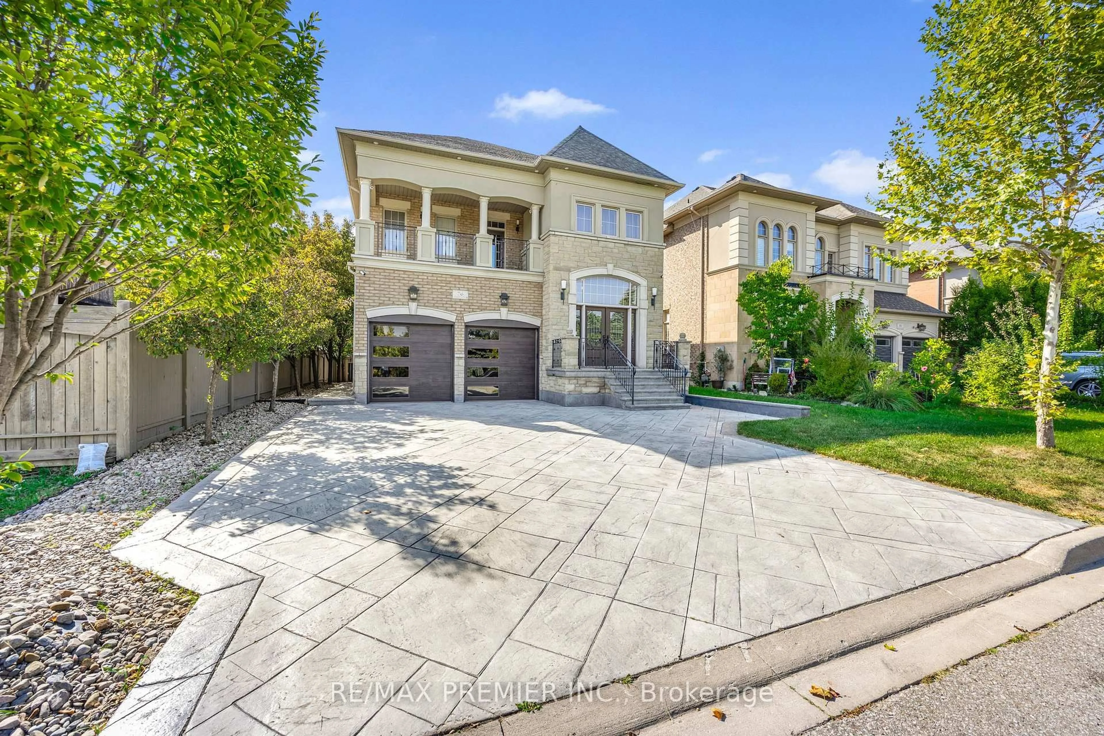 Home with brick exterior material, street for 76 Orleans Circ, Vaughan Ontario L4H 0V3