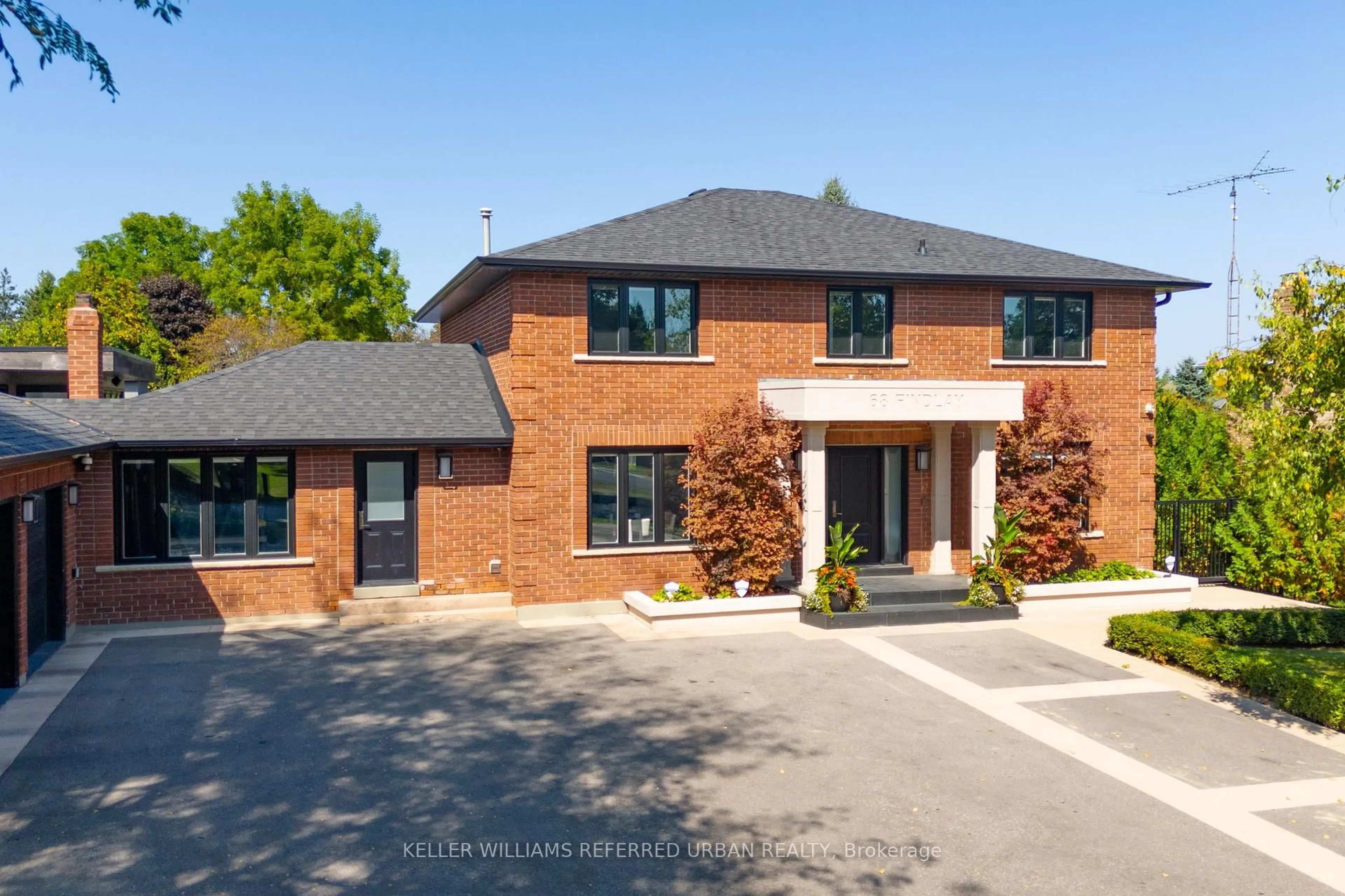 Home with brick exterior material, street for 68 Findlay Ave, King Ontario L7B 1E2