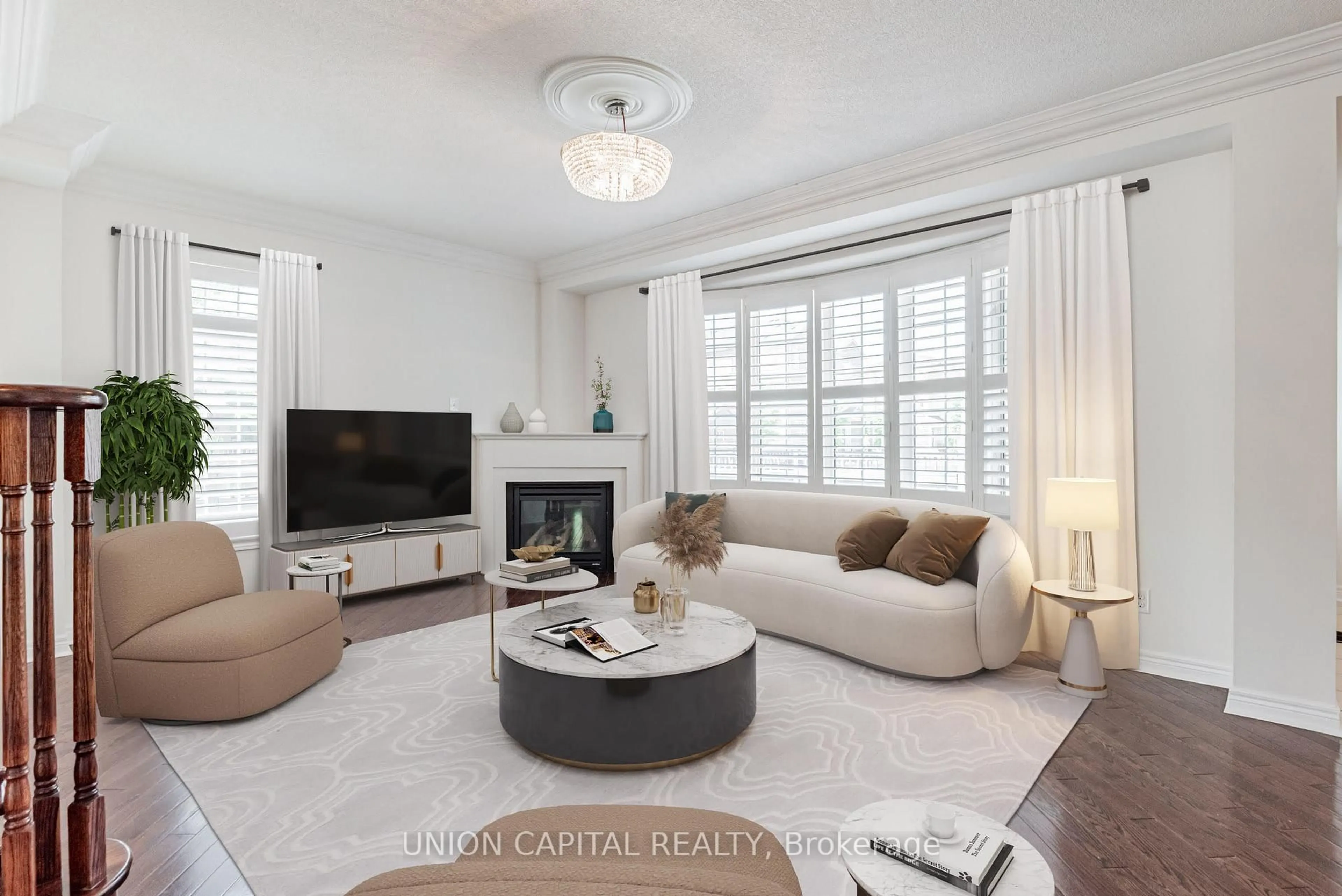 Living room with furniture, unknown for 18 Honey Glen Ave, Markham Ontario L6B 0T8