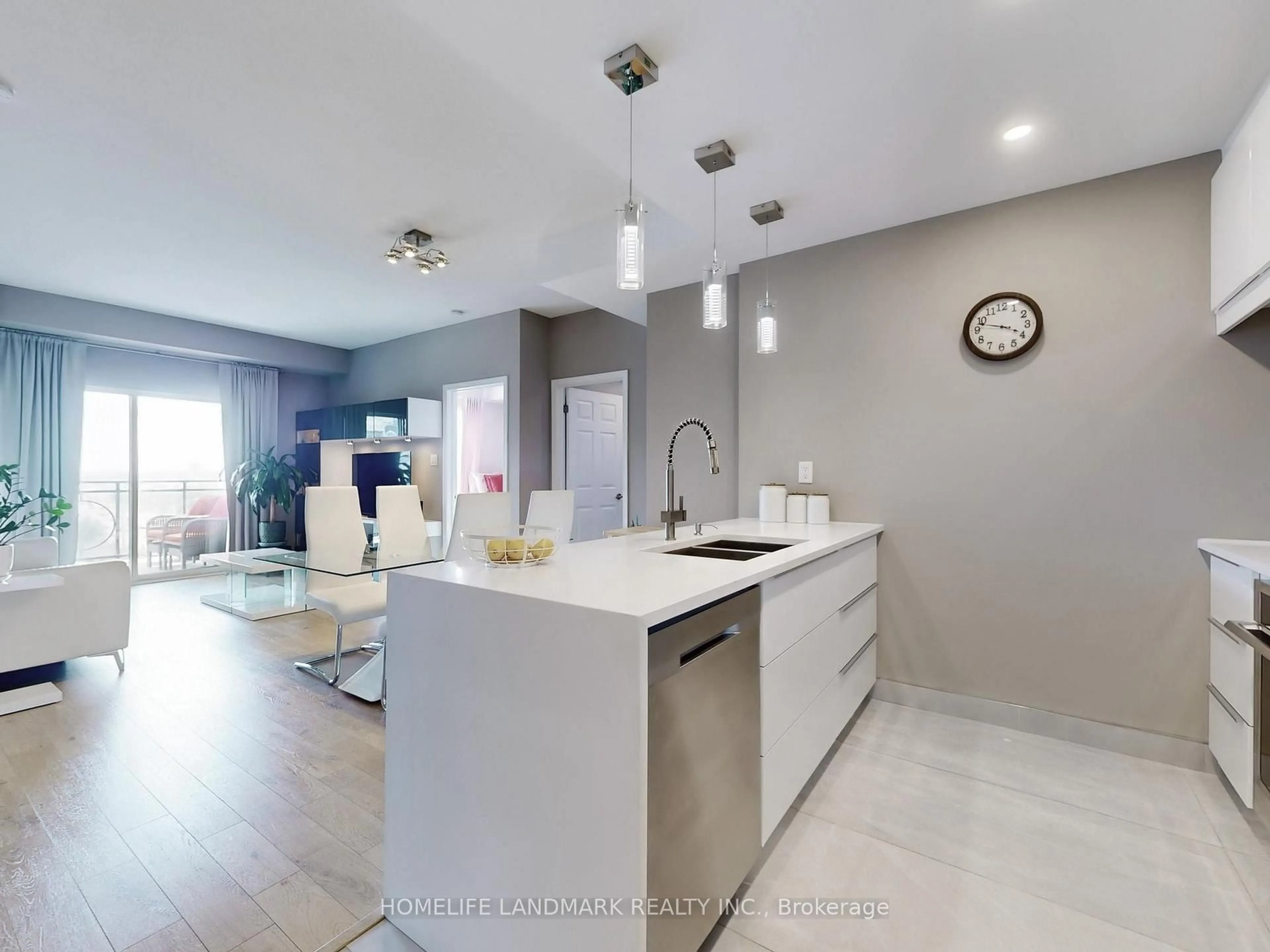 Open concept kitchen, unknown for 8 Maison Parc Crt #619, Vaughan Ontario L4J 9K5