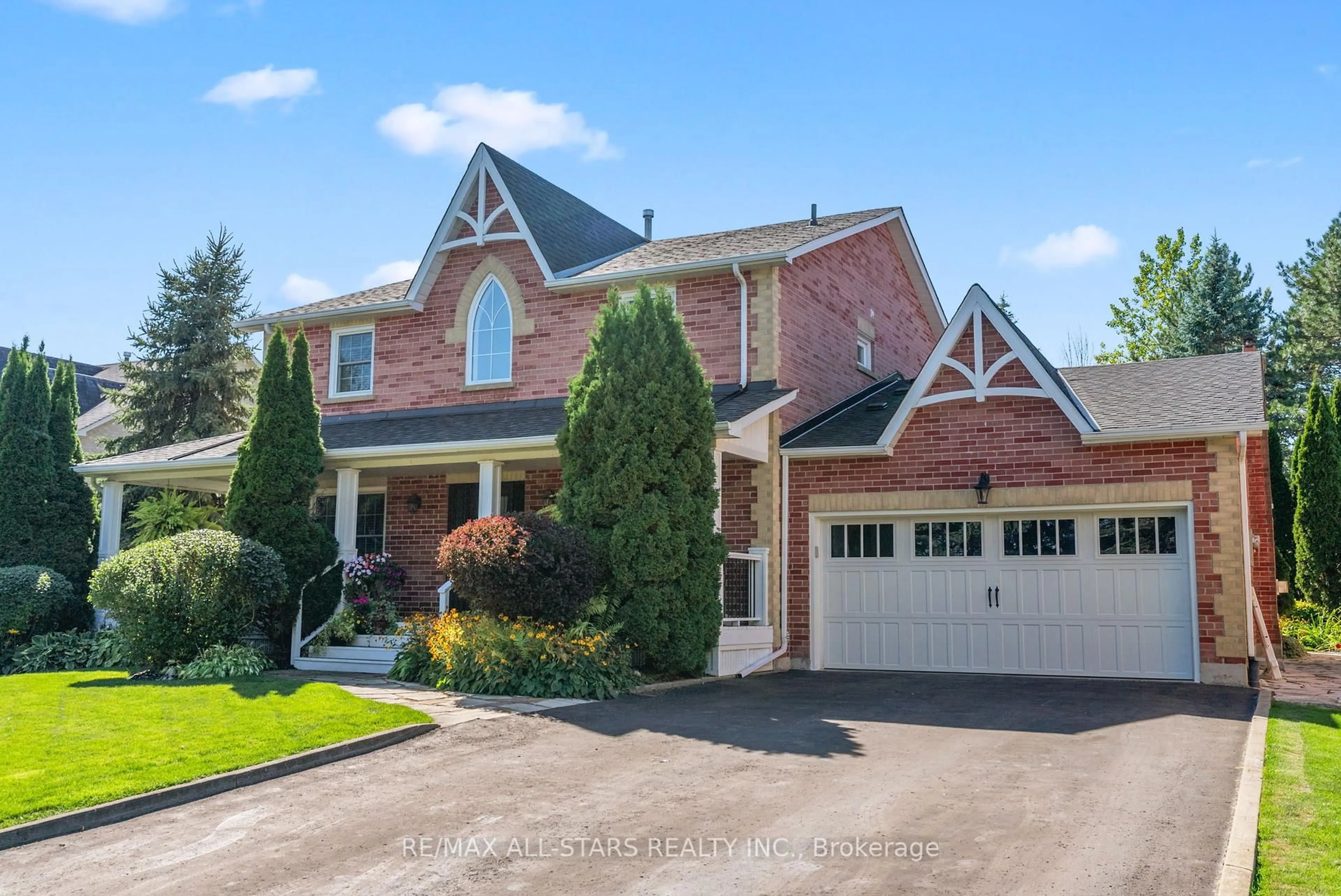 Home with brick exterior material, street for 24 Colonel Sharpe Cres, Uxbridge Ontario L9P 1T6