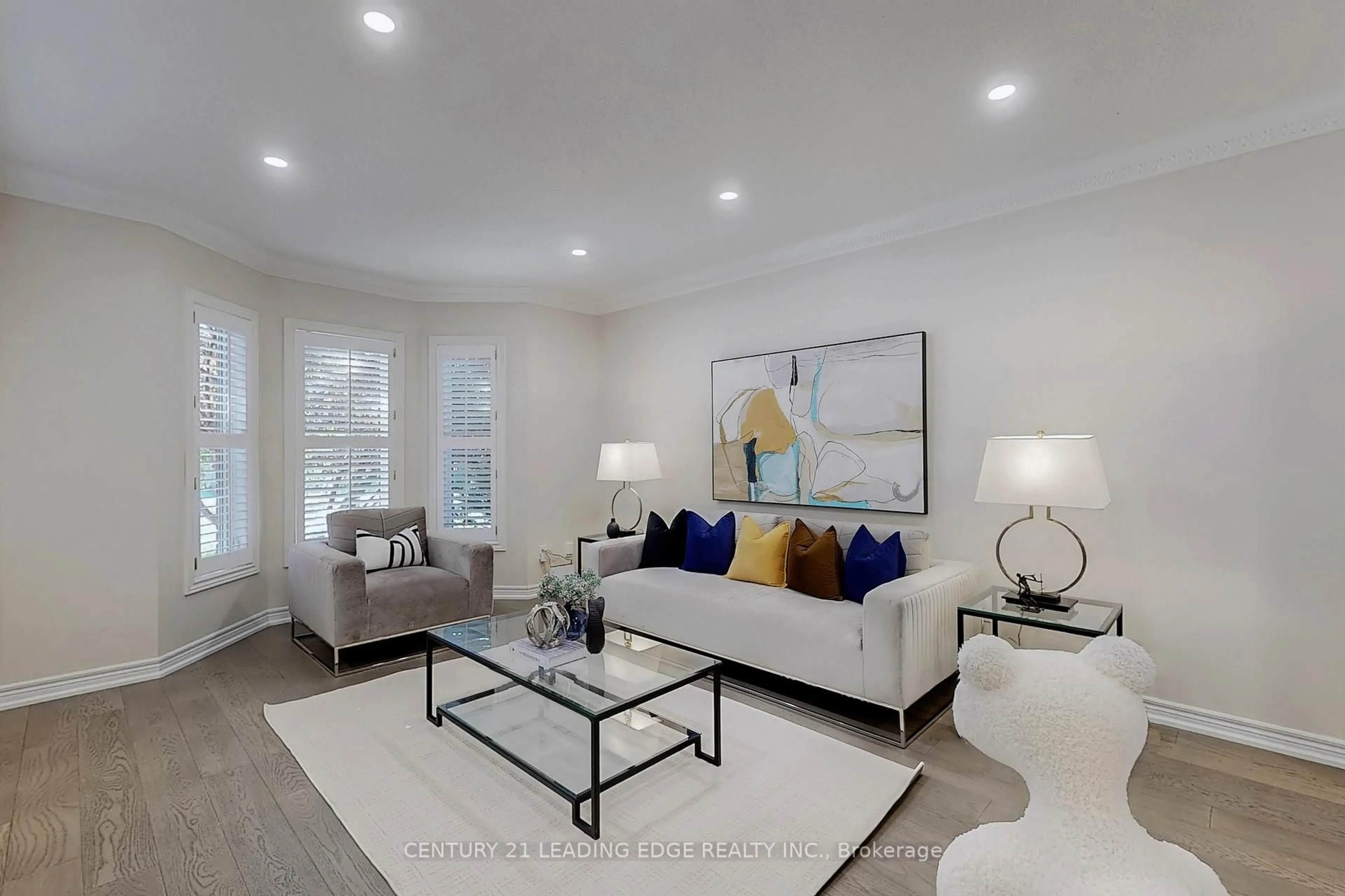 Living room with furniture, unknown for 10 MACRILL Rd, Markham Ontario L6C 1S2
