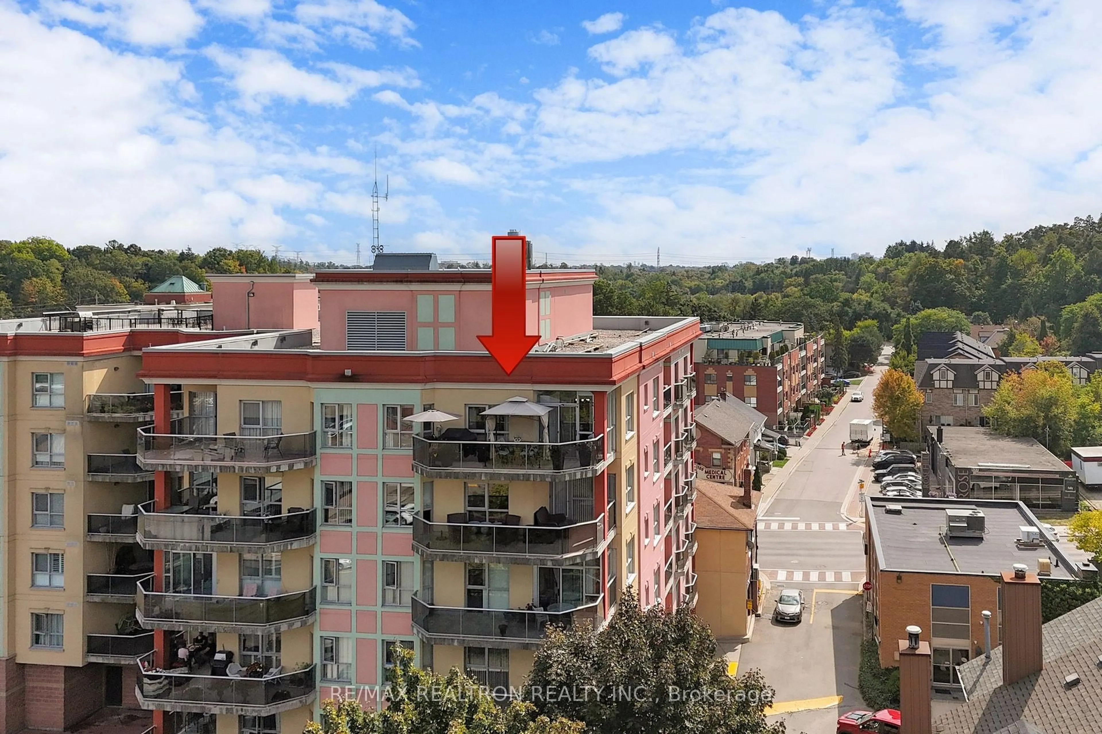 A pic from outside/outdoor area/front of a property/back of a property/a pic from drone, city buildings view from balcony for 160 Woodbridge Ave #PH609, Vaughan Ontario L4L 0B8