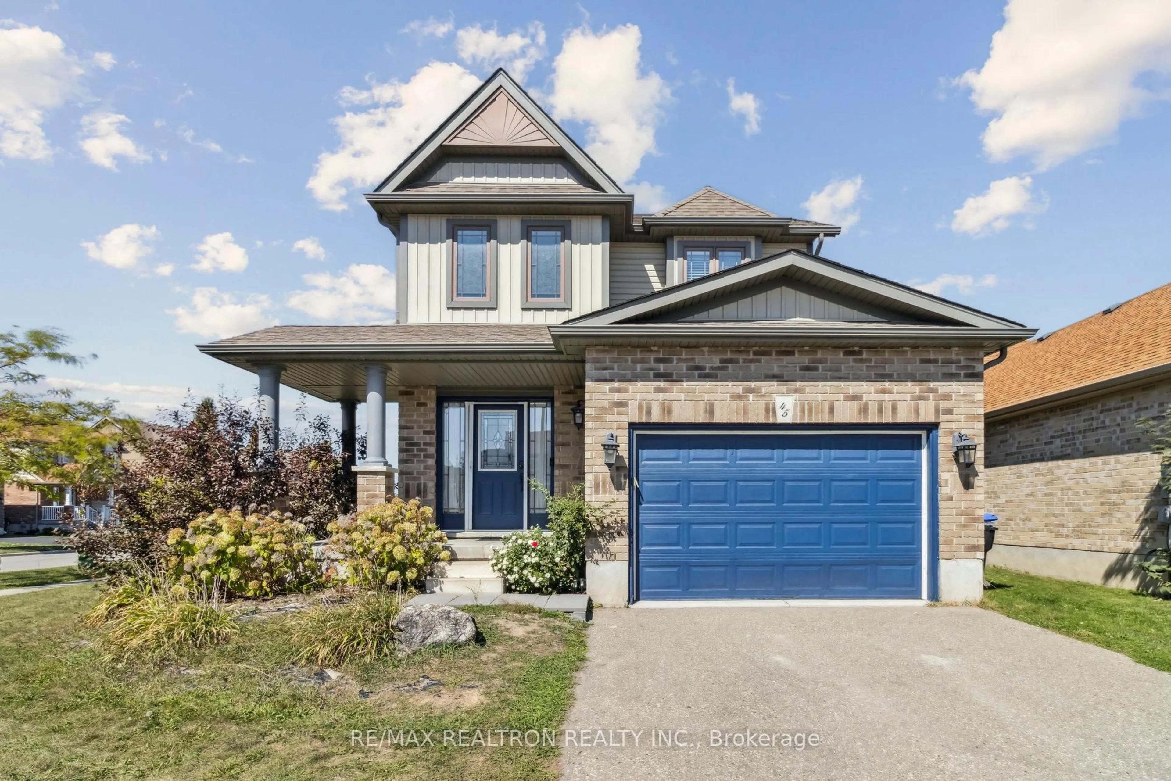 Home with brick exterior material, street for 45 Irwin Cres, New Tecumseth Ontario L9R 0G7