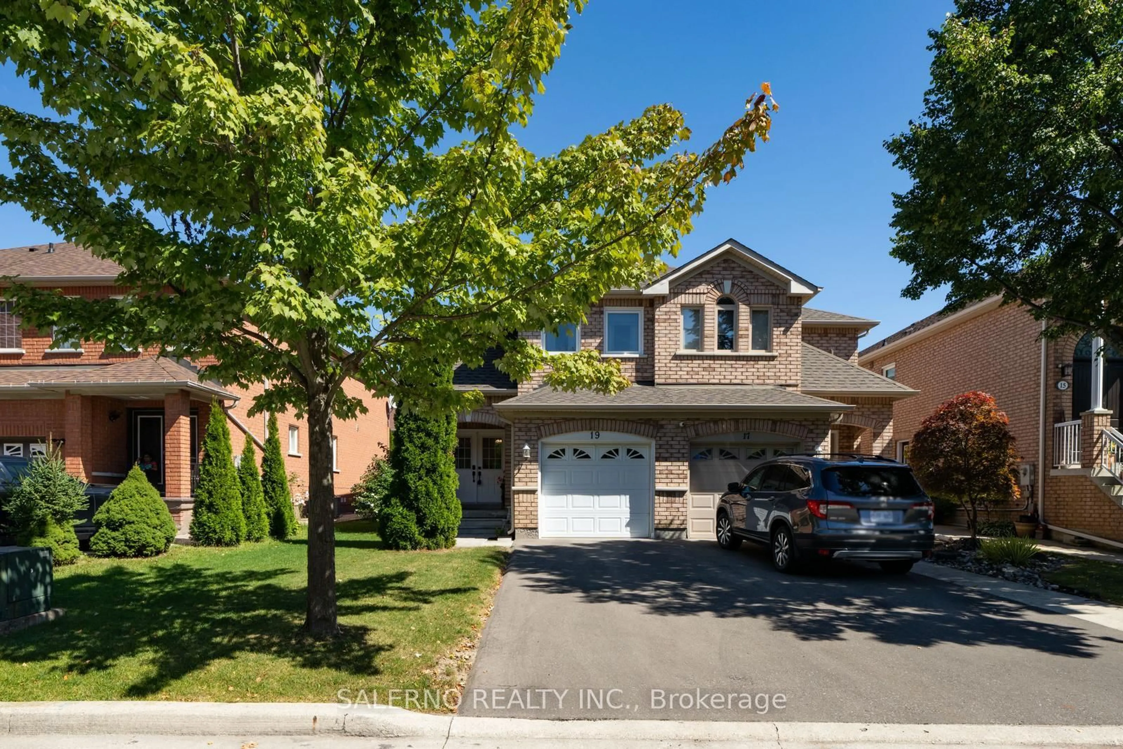 Home with brick exterior material, street for 19 Ed Quigg Way, Vaughan Ontario L4H 2S2