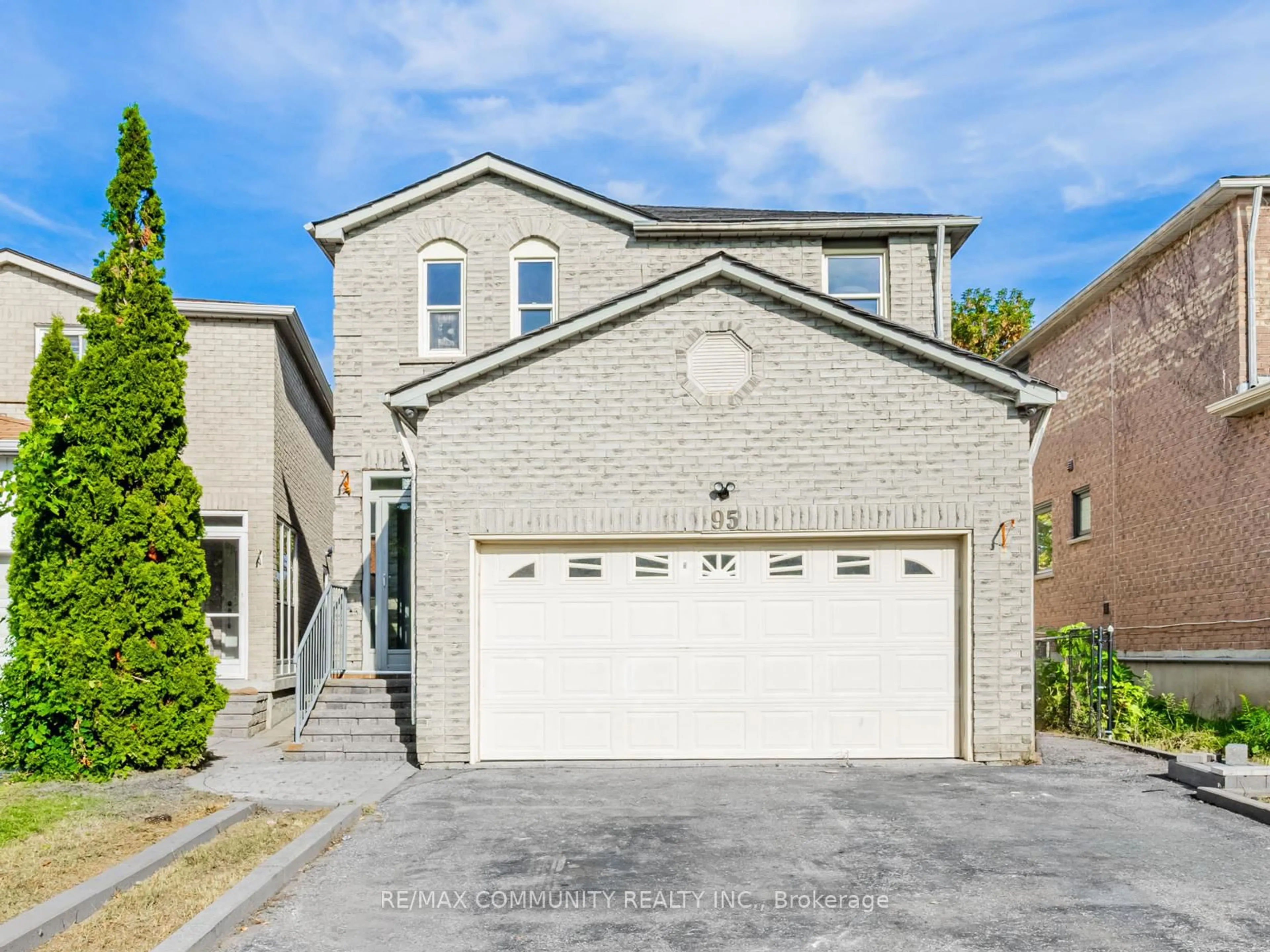 Home with brick exterior material, street for 95 Ketchum Cres, Markham Ontario L3S 3G4