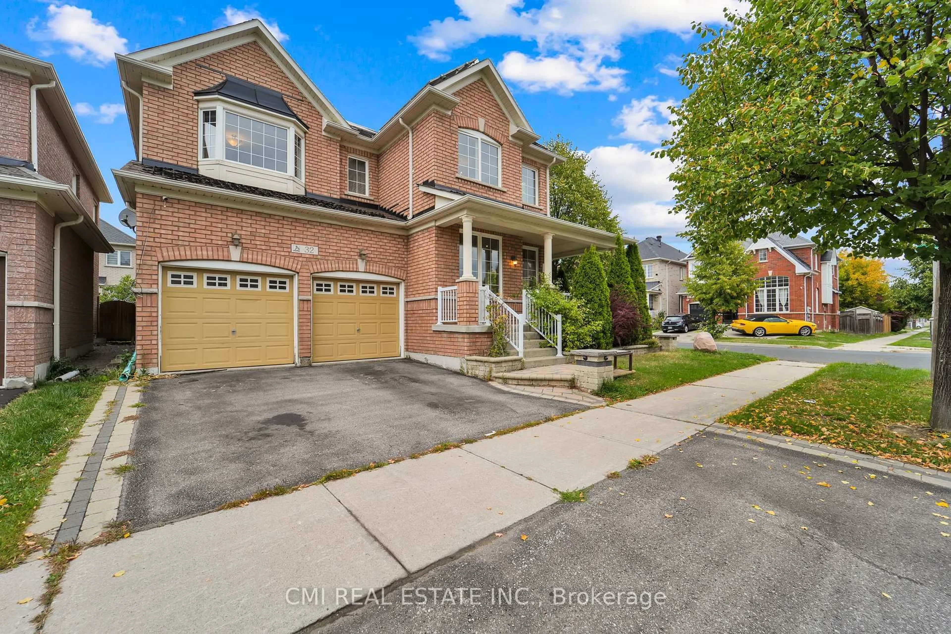 Home with brick exterior material, street for 32 Hislop Dr, Markham Ontario L6B 0C6