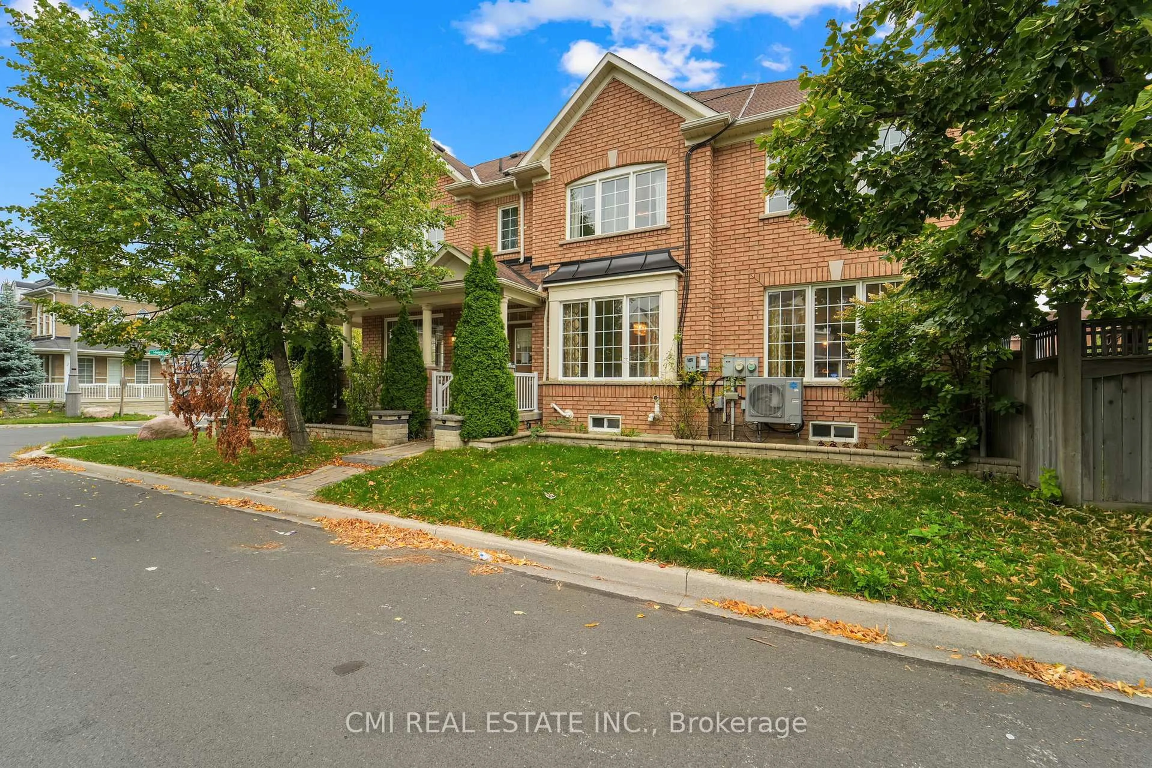 Home with brick exterior material, street for 32 Hislop Dr, Markham Ontario L6B 0C6
