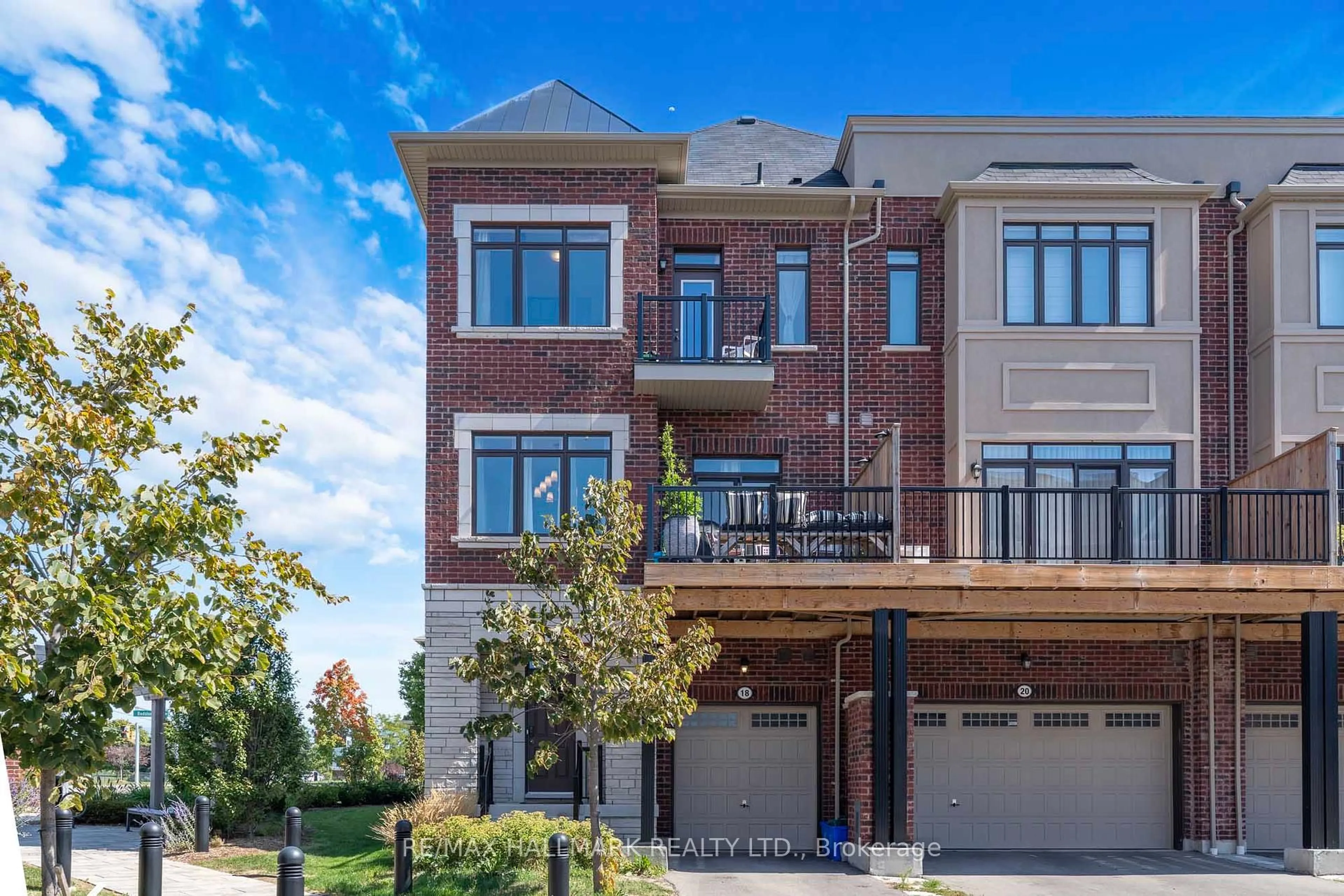 Home with brick exterior material, street for 18 John Greene Lane, Richmond Hill Ontario L4S 0L9