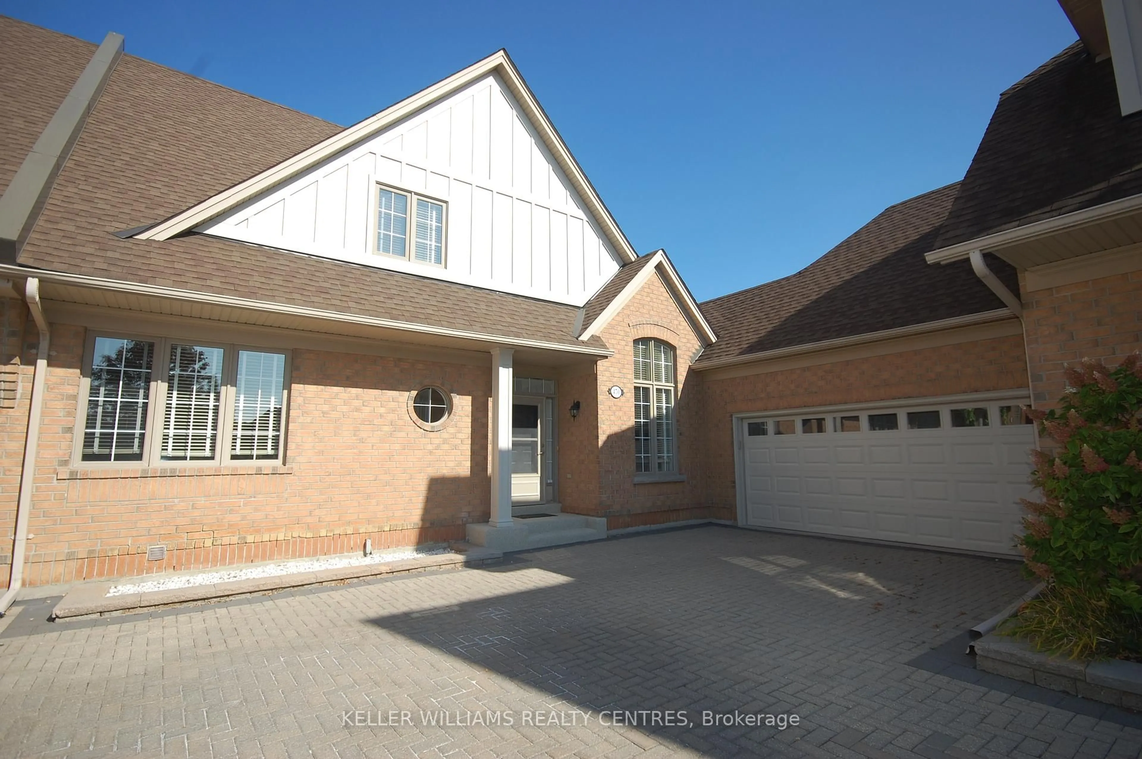 Home with brick exterior material, street for 470 Falconwood Hllw #16, Aurora Ontario L4G 7M1