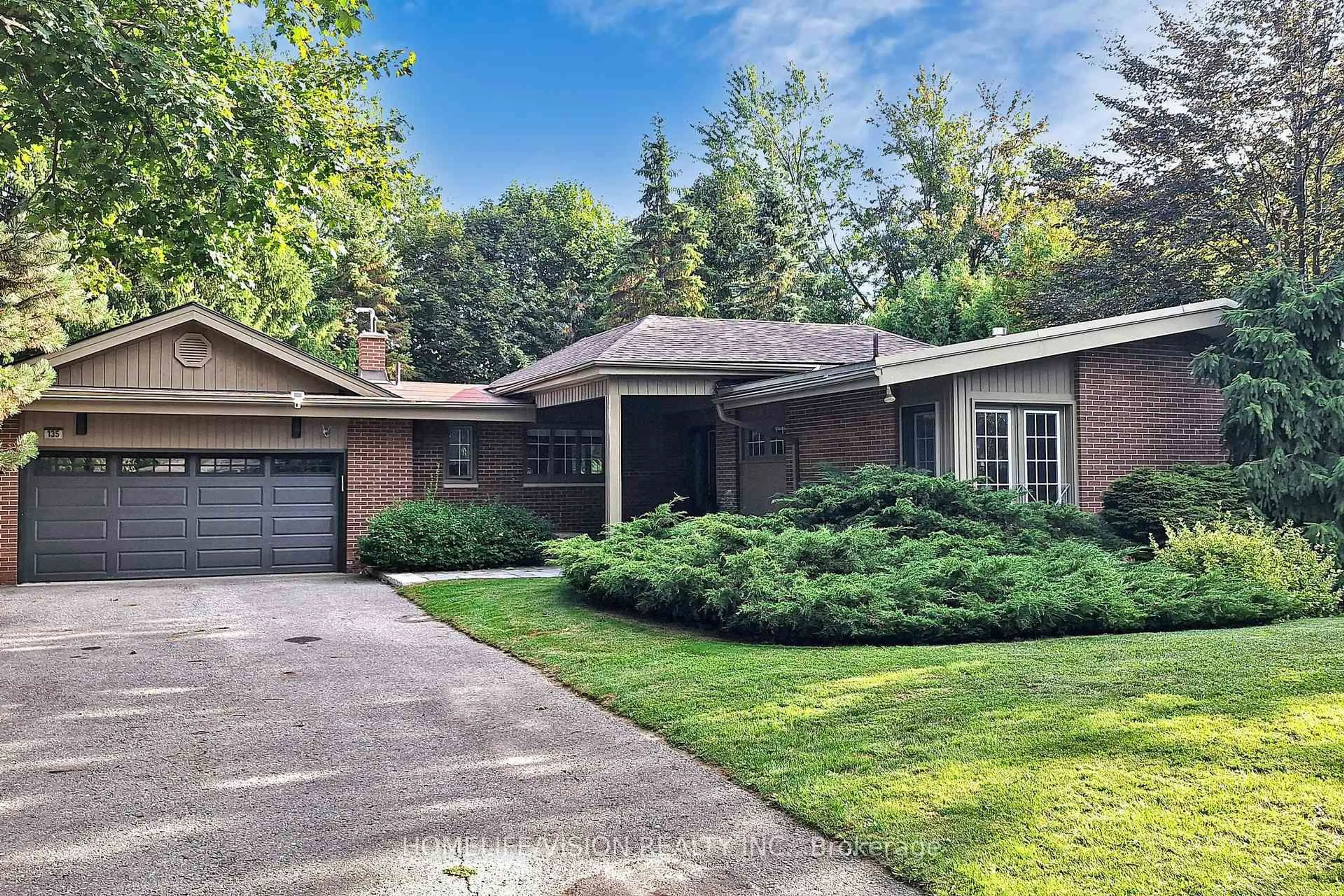 Home with brick exterior material, street for 135 Patricia Dr, King Ontario L7B 1H3